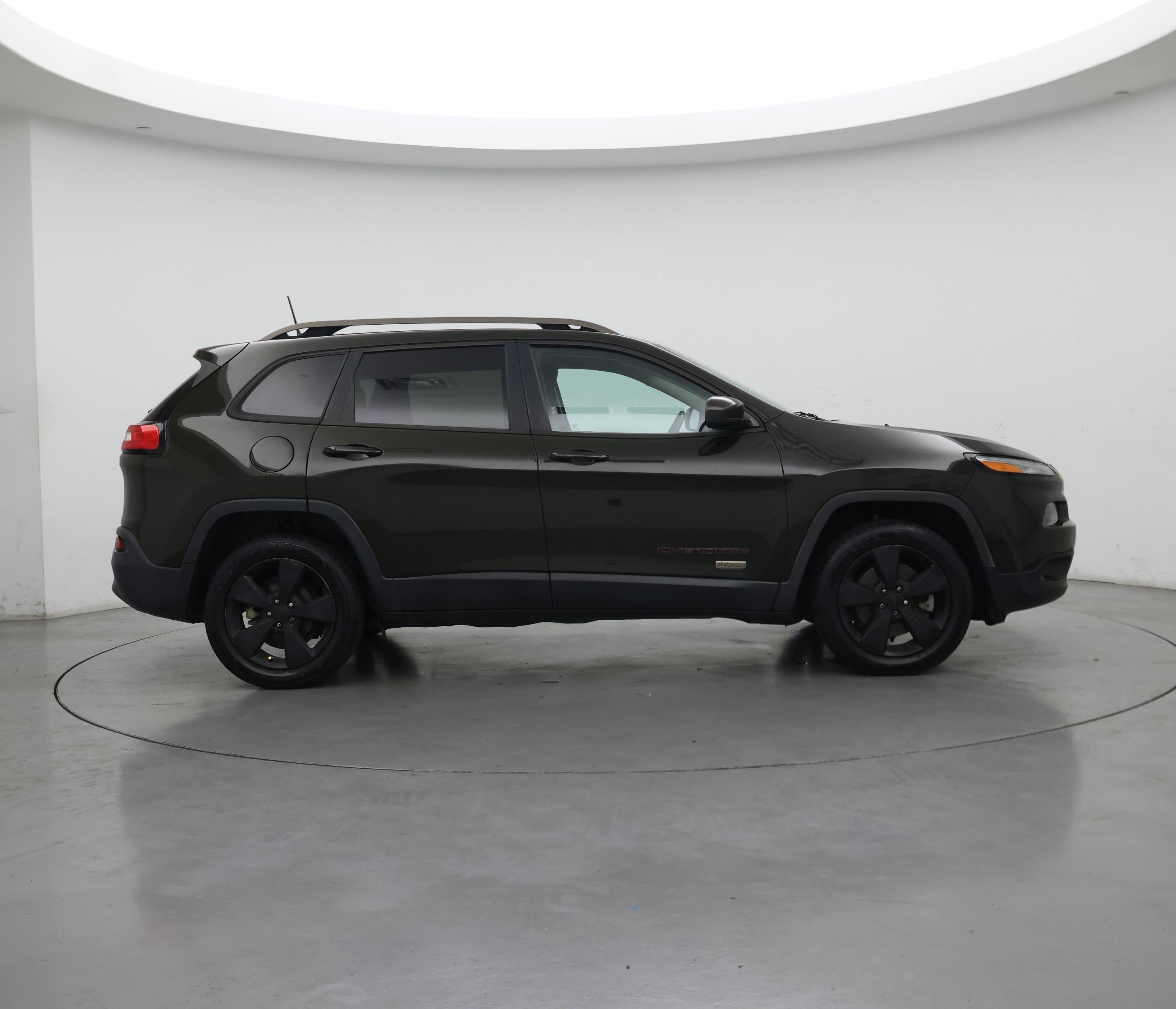 Thumbnail: 2016 Jeep Cherokee - 7