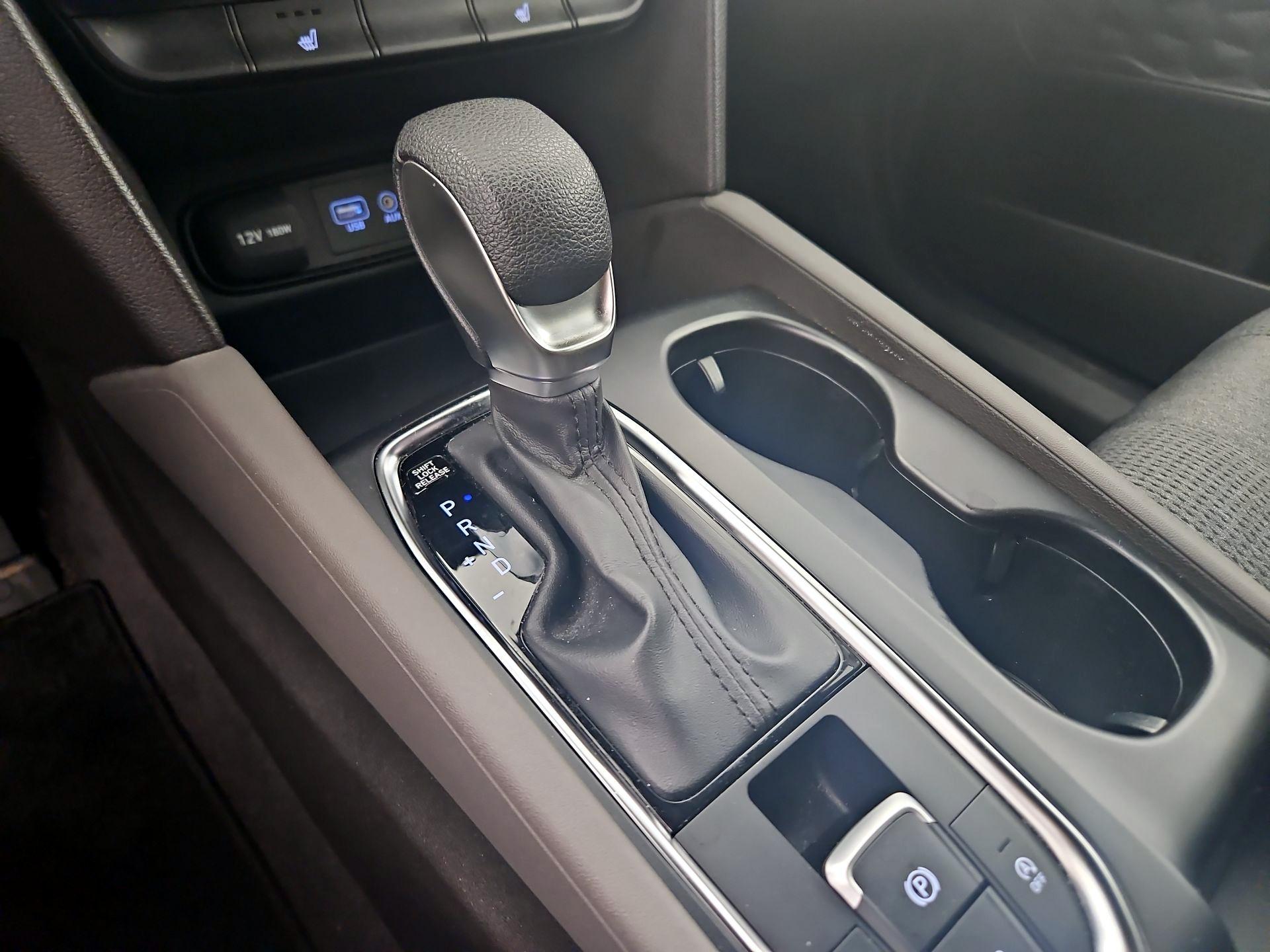 Thumbnail: 2019 Hyundai Santa Fe - 15