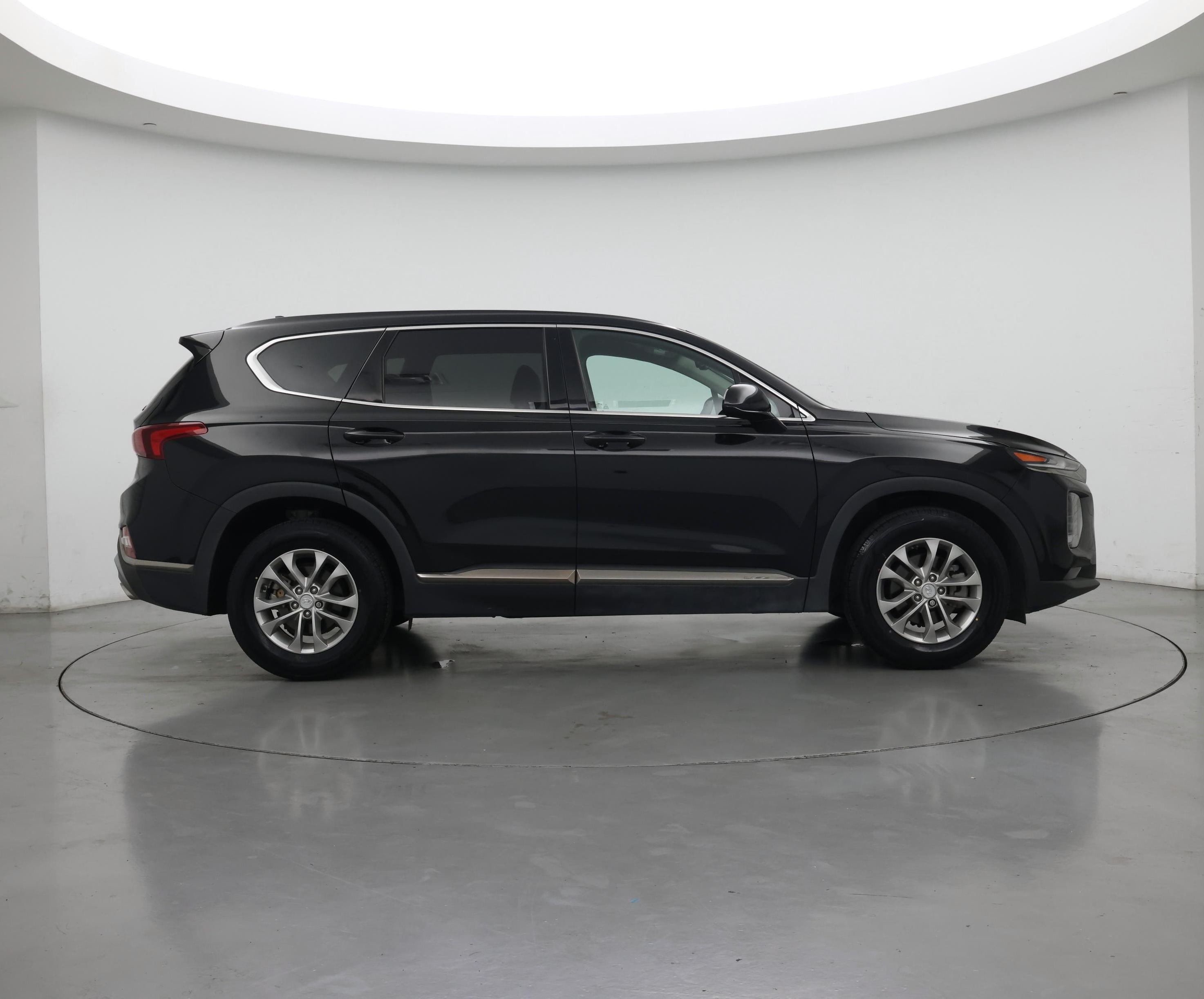 Thumbnail: 2019 Hyundai Santa Fe - 7