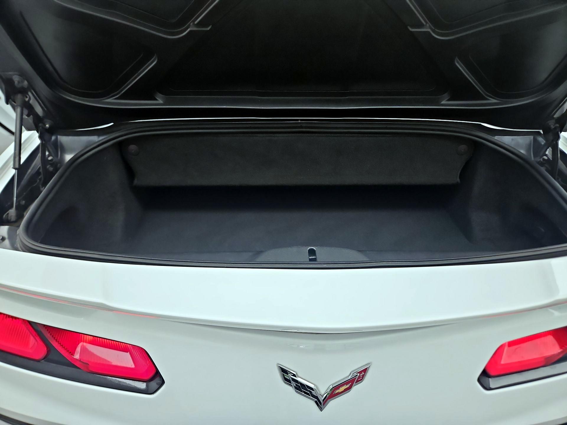 Thumbnail: 2017 Chevrolet Corvette - 18