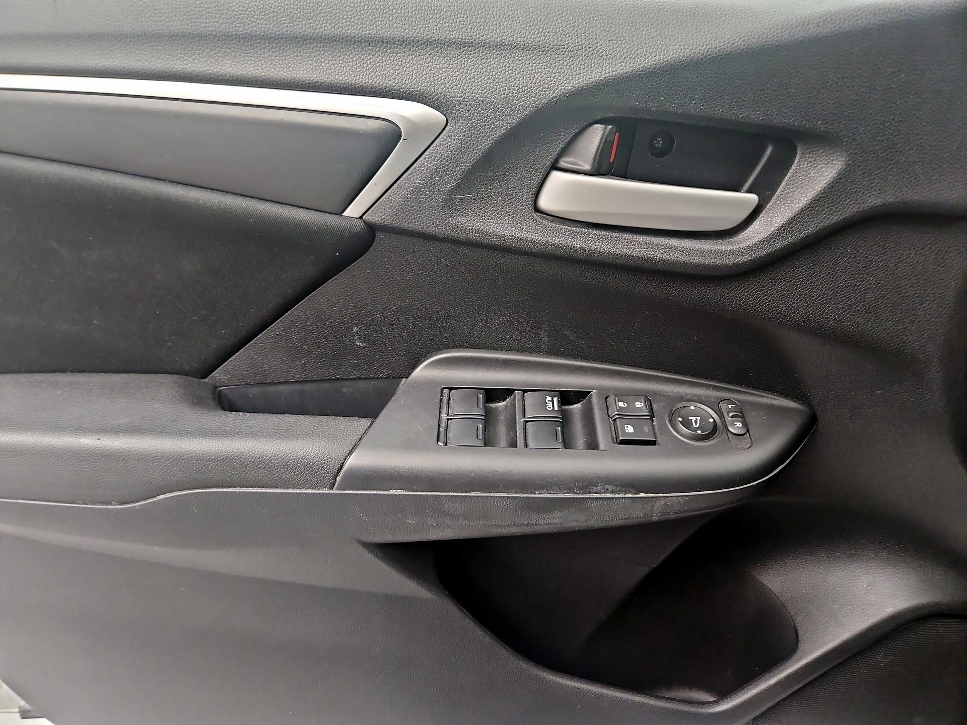 Thumbnail: 2015 Honda Fit - 12