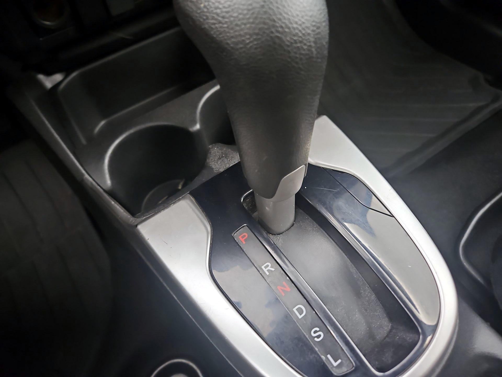 Thumbnail: 2015 Honda Fit - 17