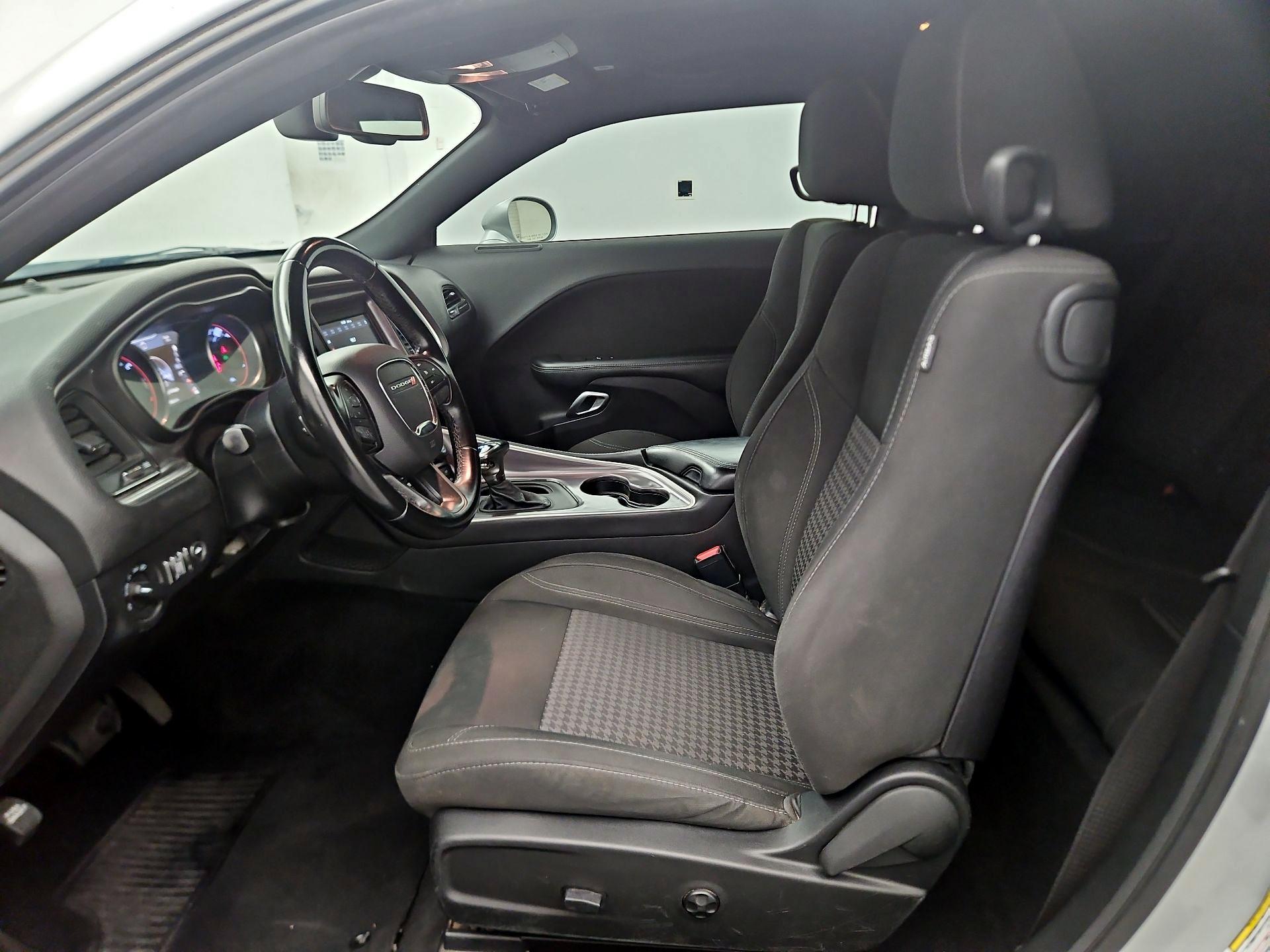 Thumbnail: 2019 Dodge Challenger - 11