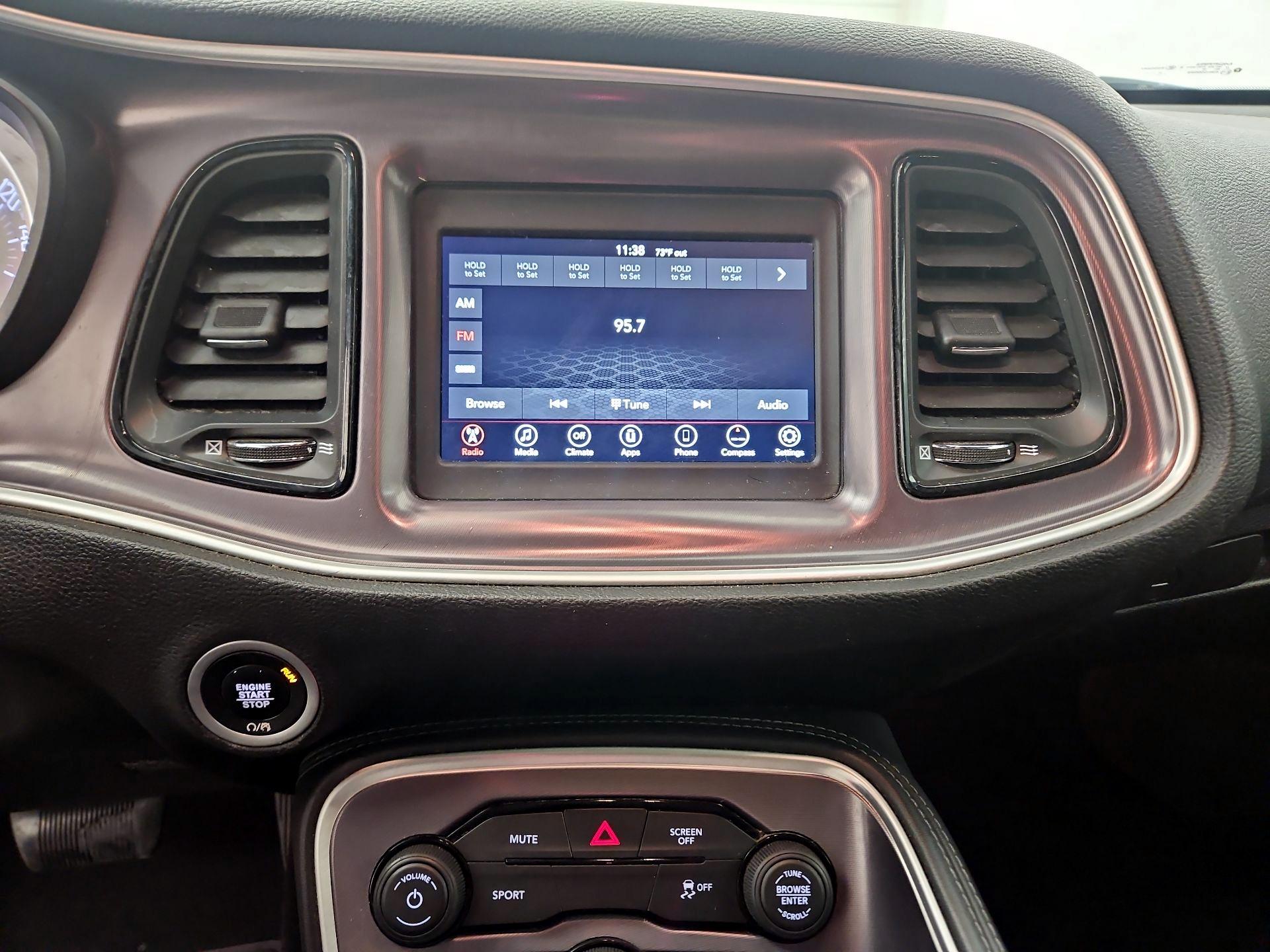 Thumbnail: 2019 Dodge Challenger - 14