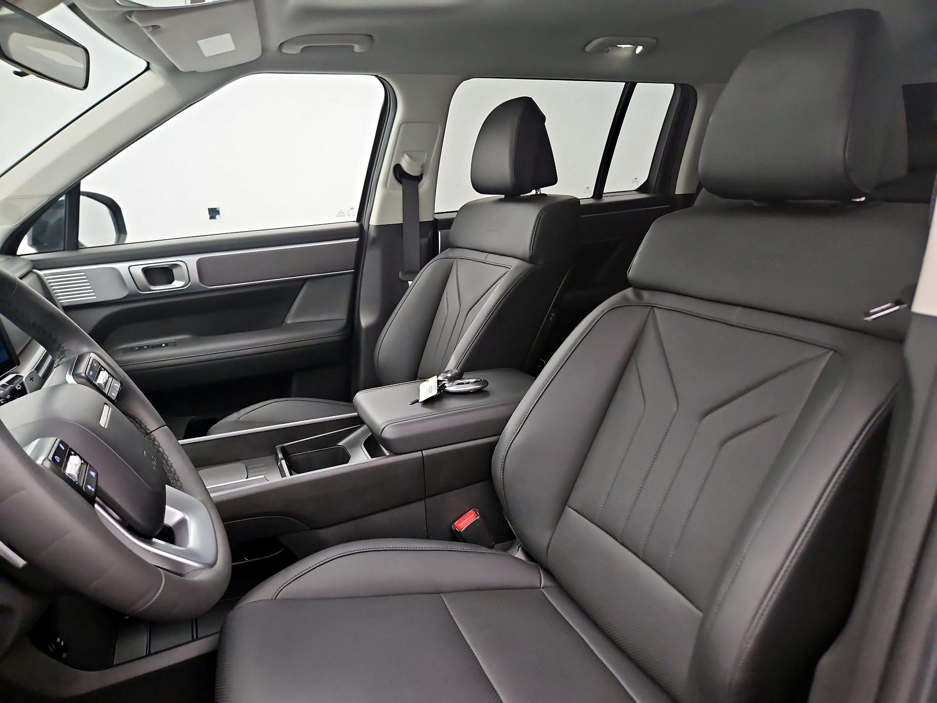 Thumbnail: 2025 Hyundai Santa Fe - 11