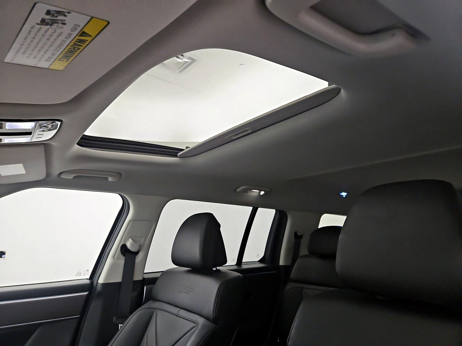 Thumbnail: 2025 Hyundai Santa Fe - 18