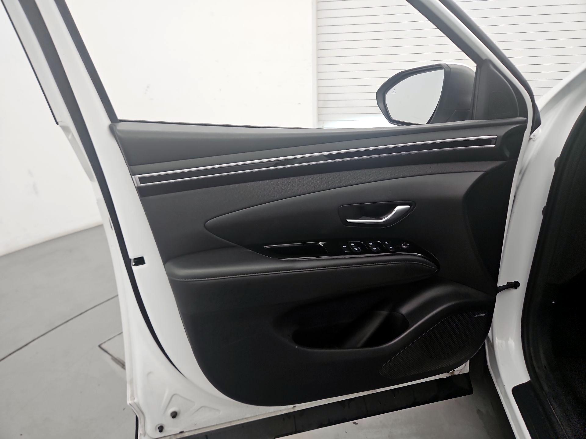 Thumbnail: 2022 Hyundai Tucson - 12
