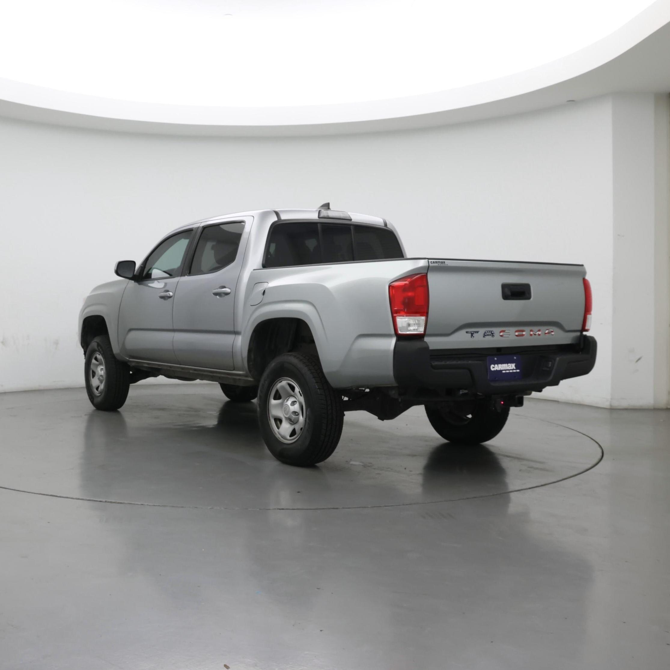 Thumbnail: 2017 Toyota Tacoma - 2