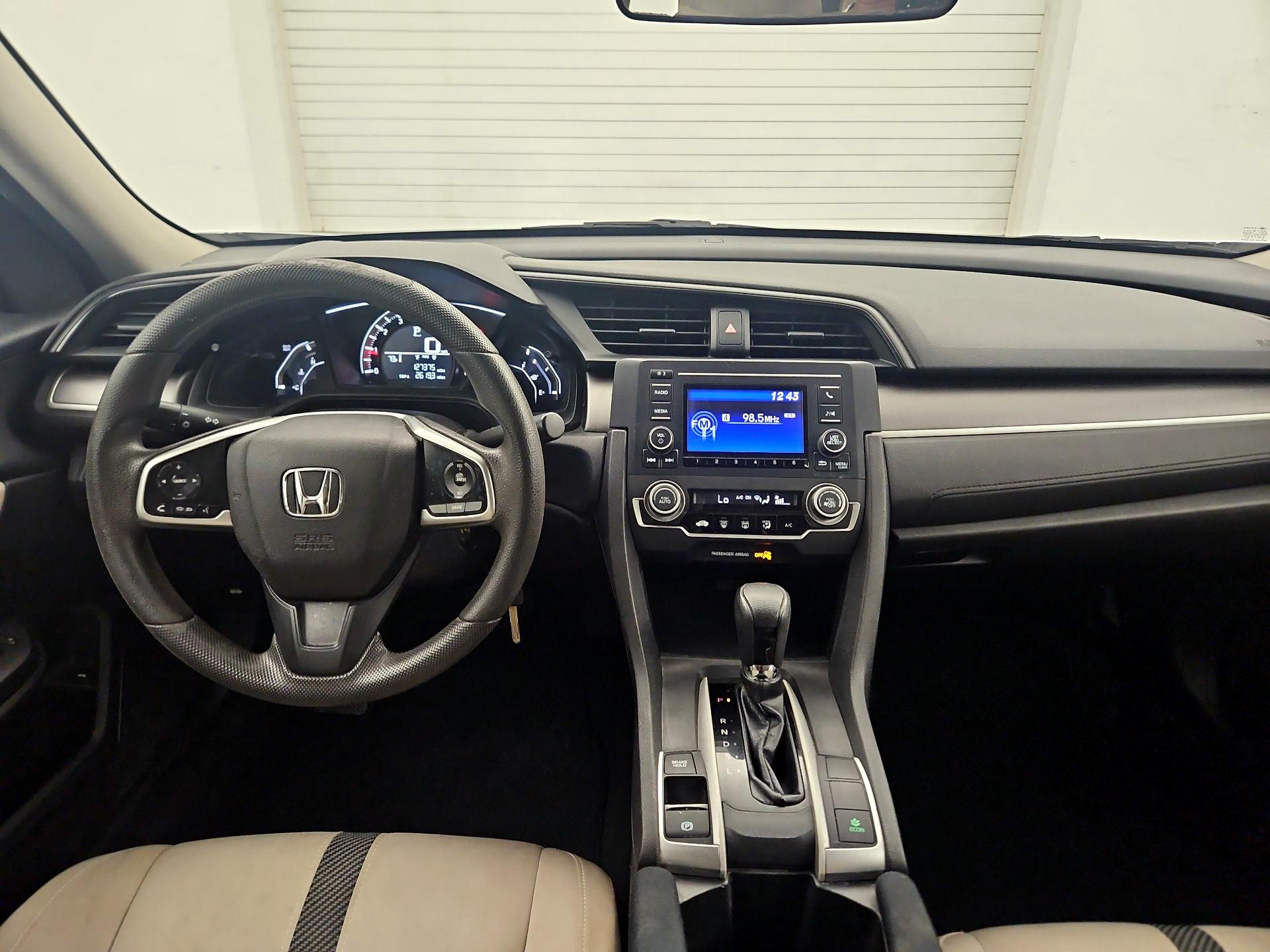 Thumbnail: 2016 Honda Civic - 9