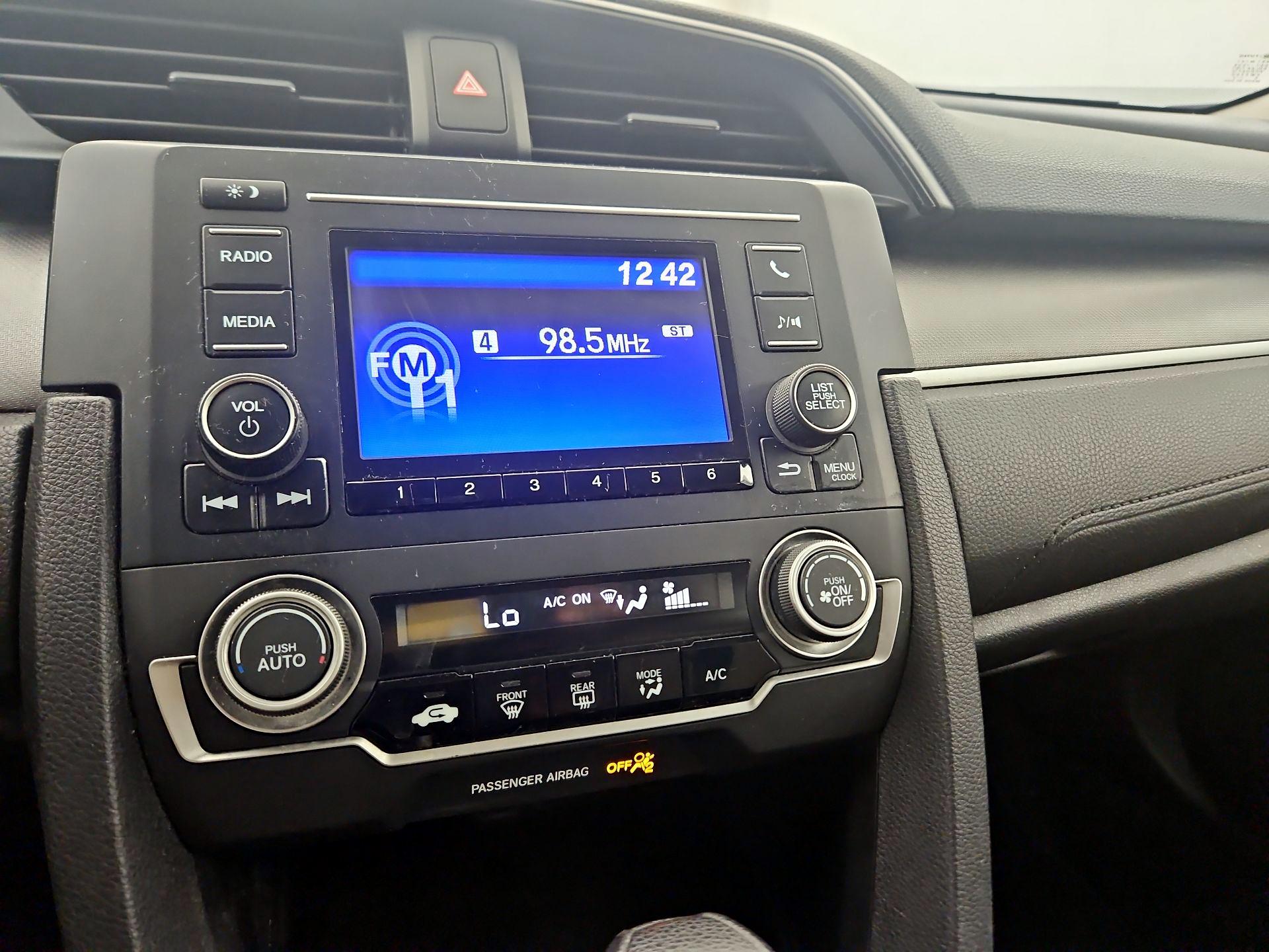 Thumbnail: 2016 Honda Civic - 13