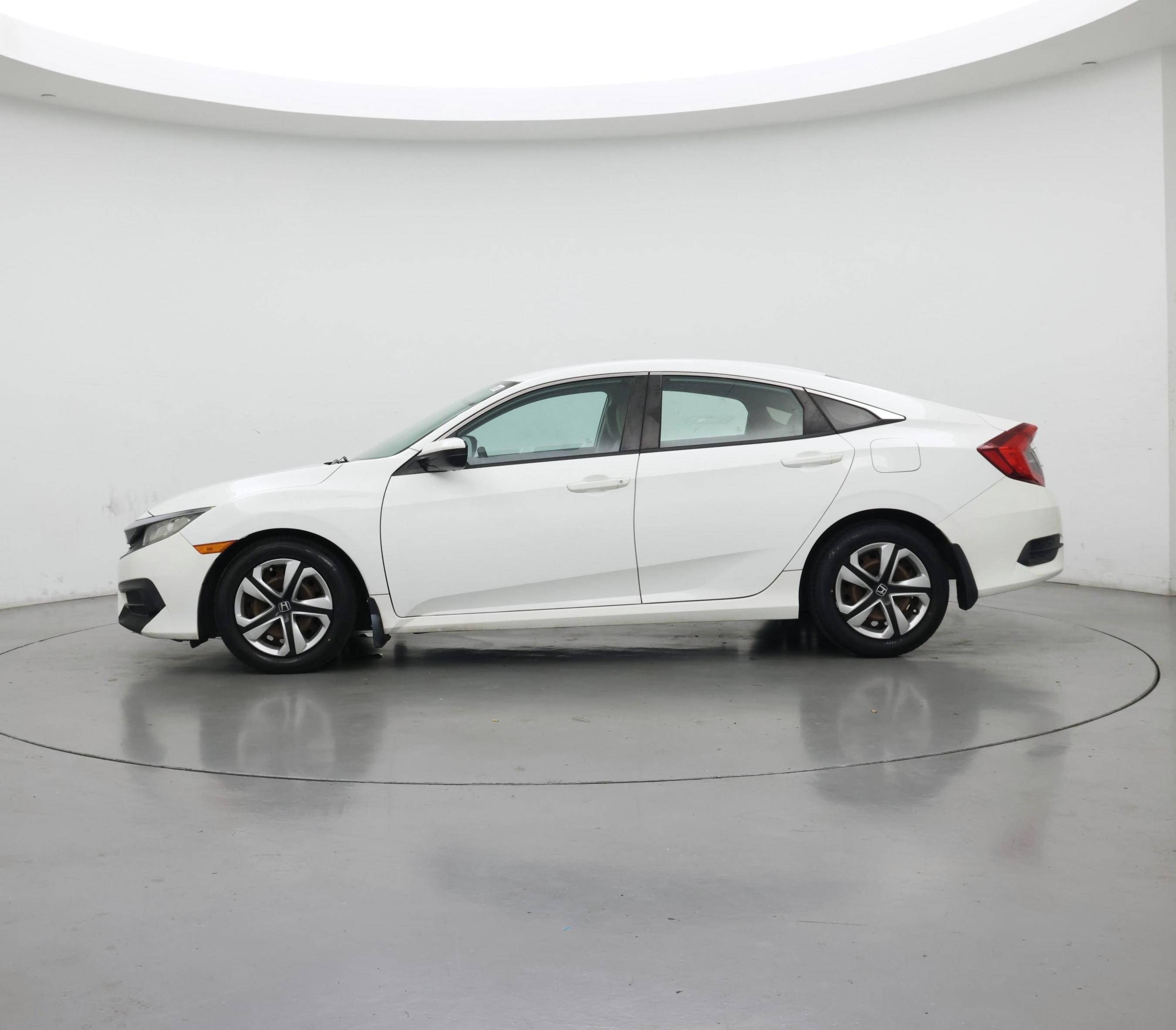 Thumbnail: 2016 Honda Civic - 3