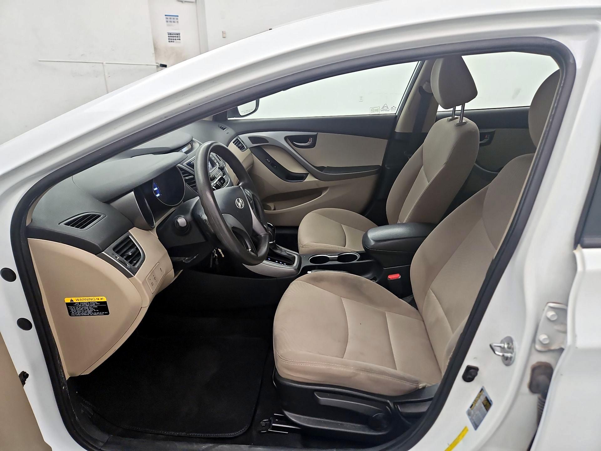 Thumbnail: 2015 Hyundai Elantra - 11