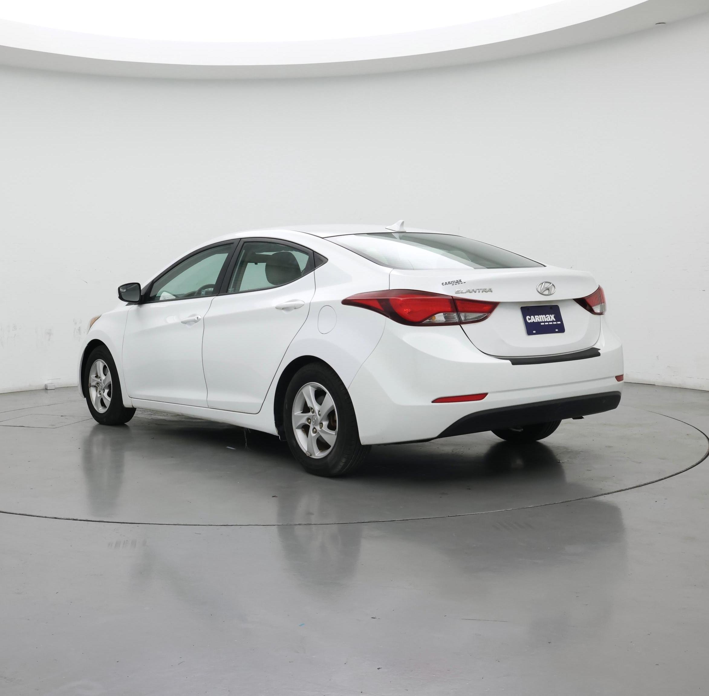 Thumbnail: 2015 Hyundai Elantra - 2