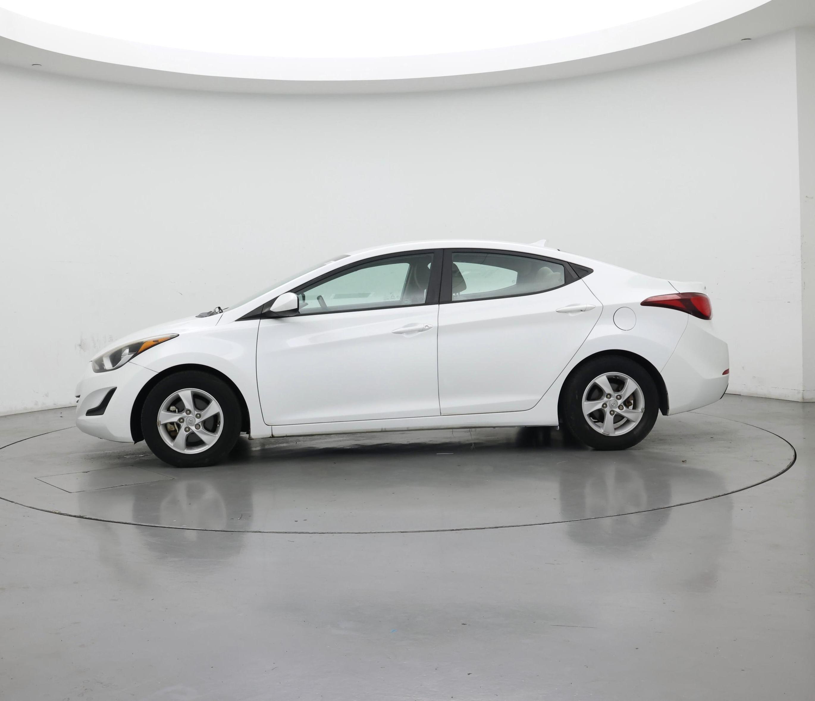 Thumbnail: 2015 Hyundai Elantra - 3