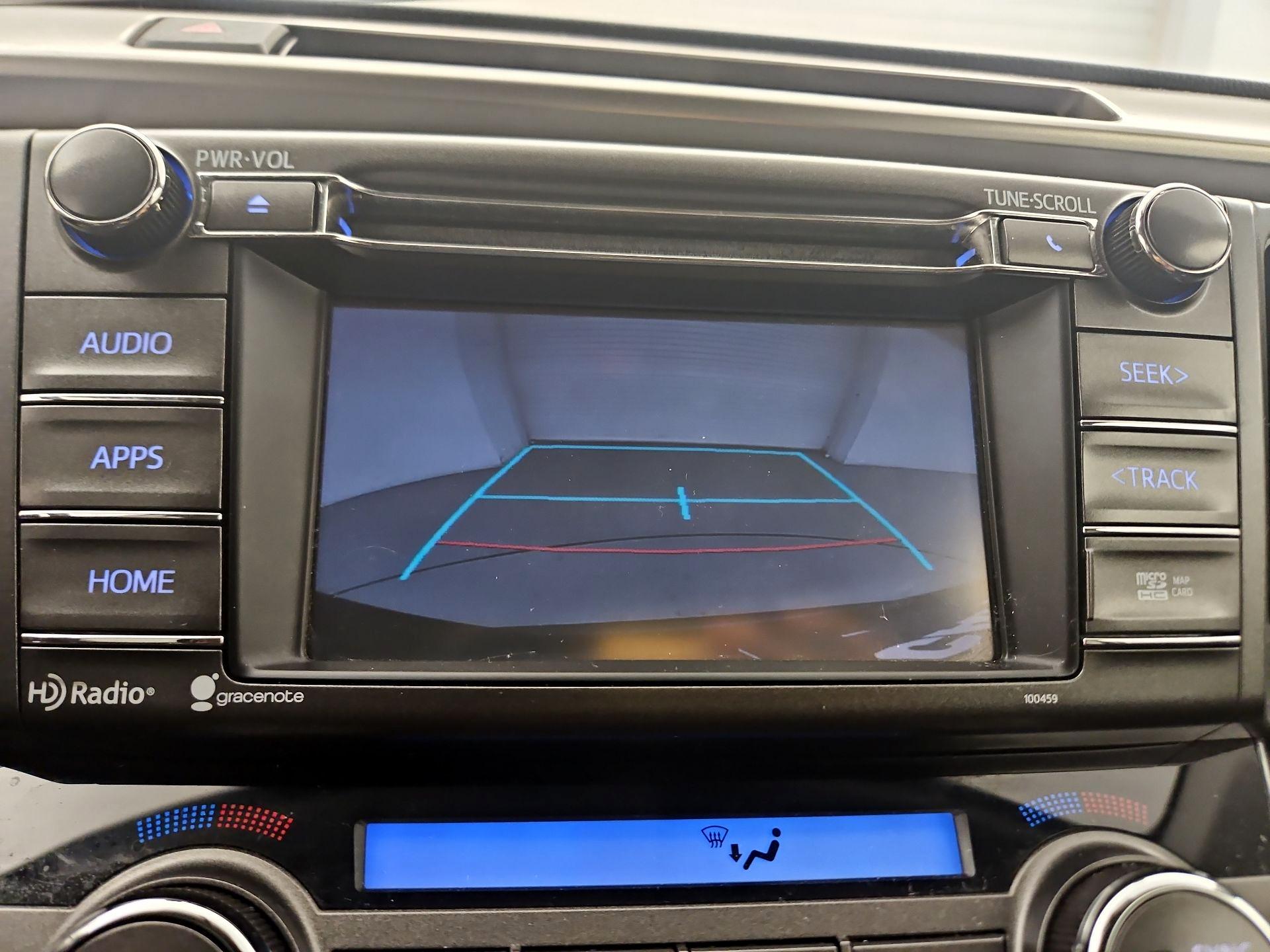 Thumbnail: 2015 Toyota RAV4 - 14