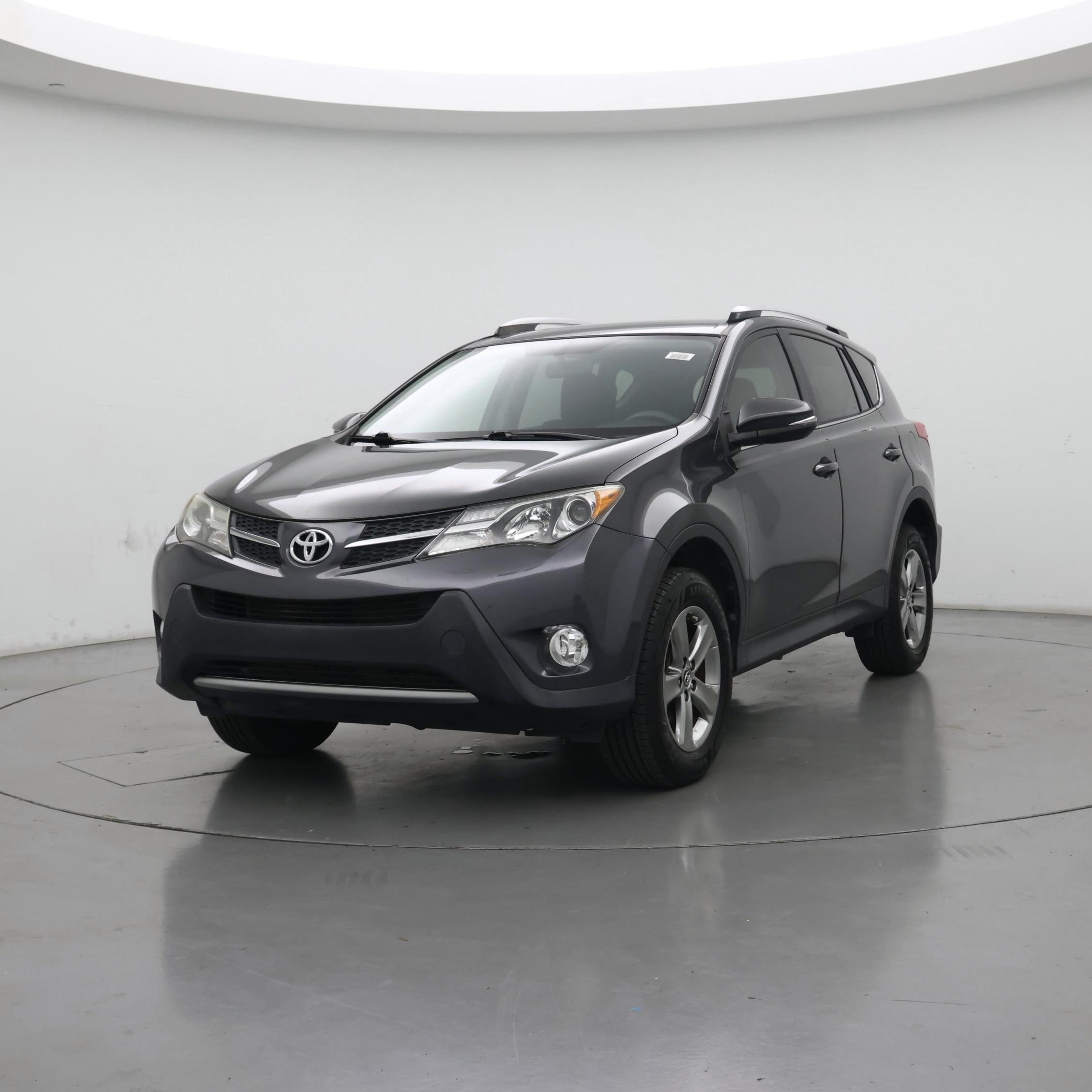 Thumbnail: 2015 Toyota RAV4 - 4