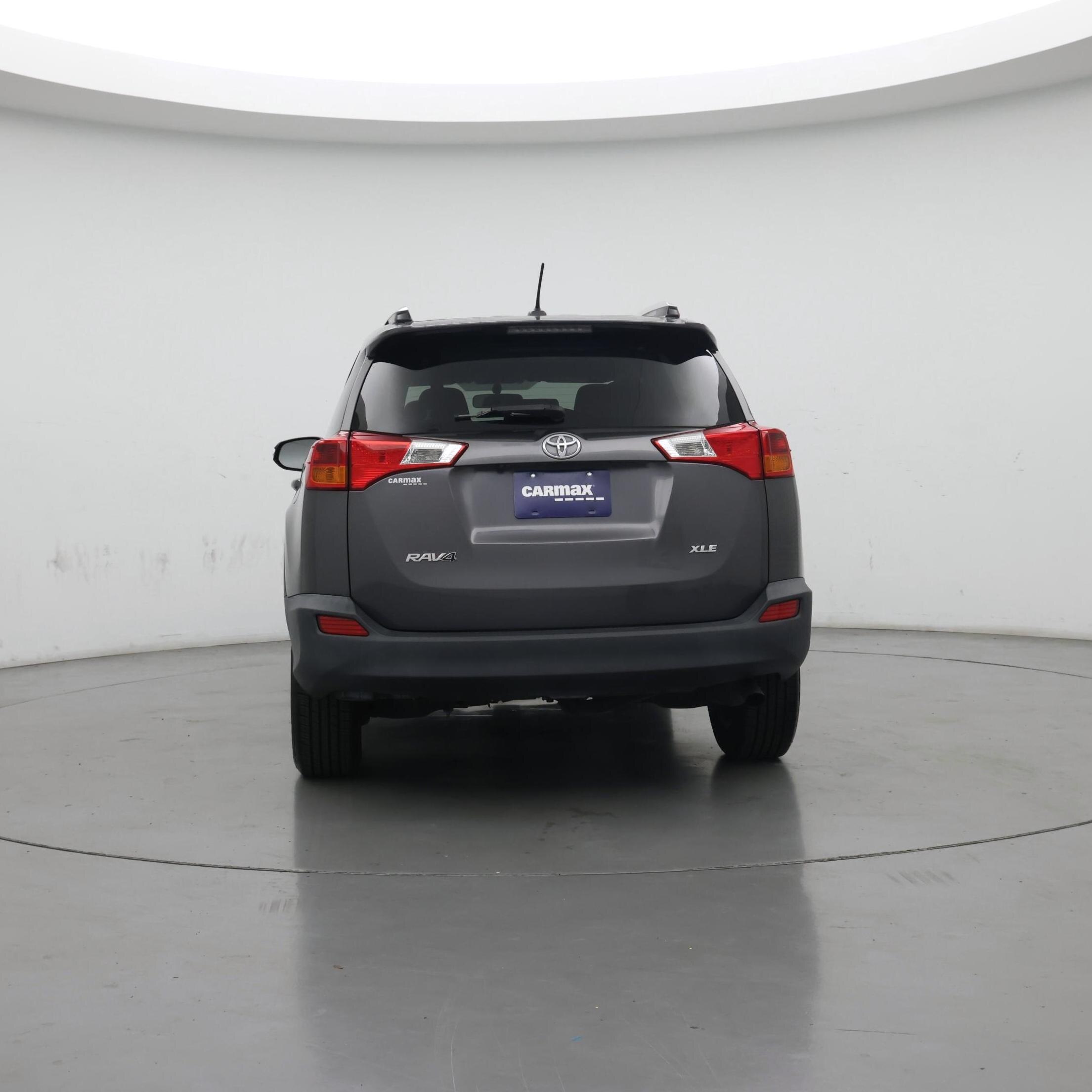Thumbnail: 2015 Toyota RAV4 - 6
