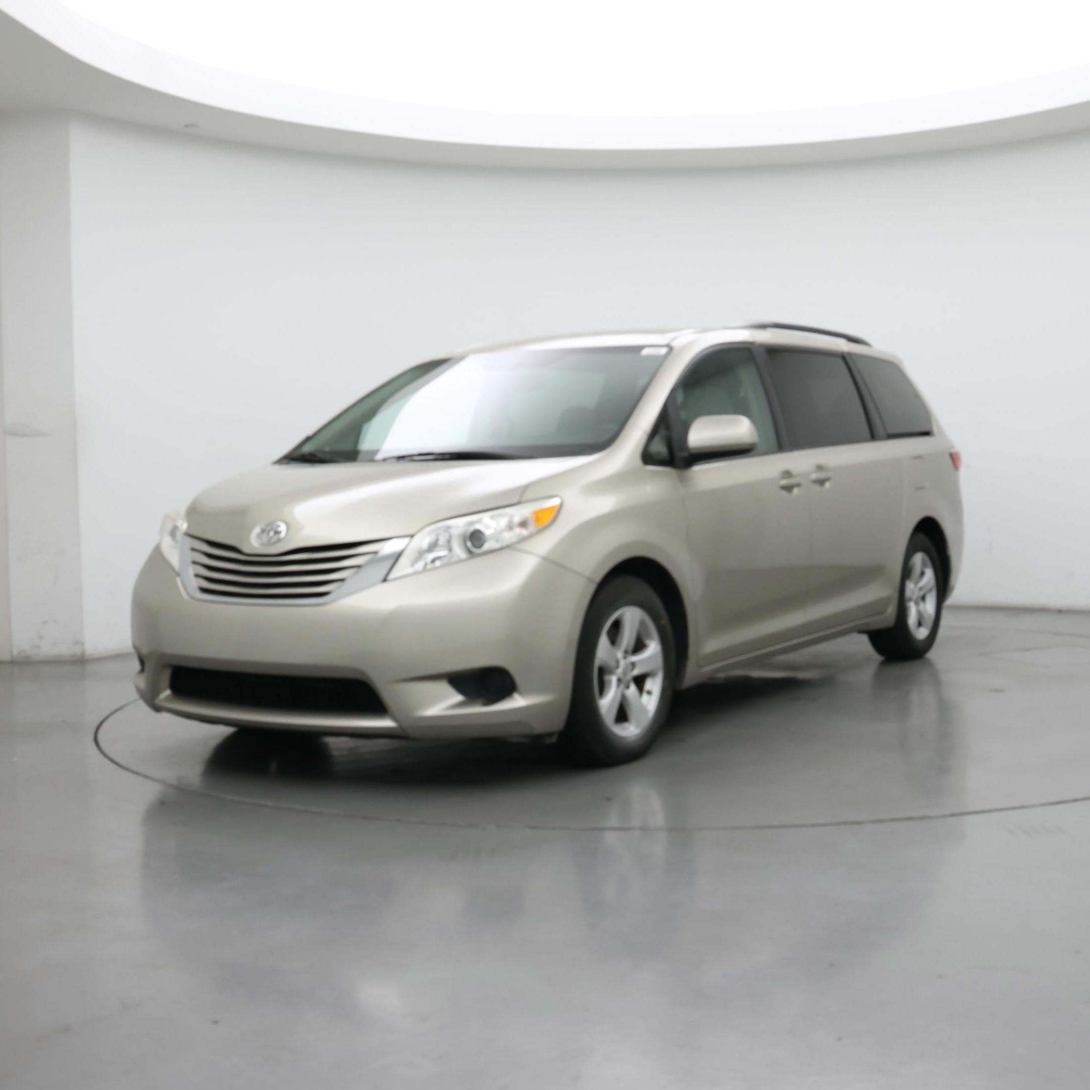 Thumbnail: 2015 Toyota Sienna - 4