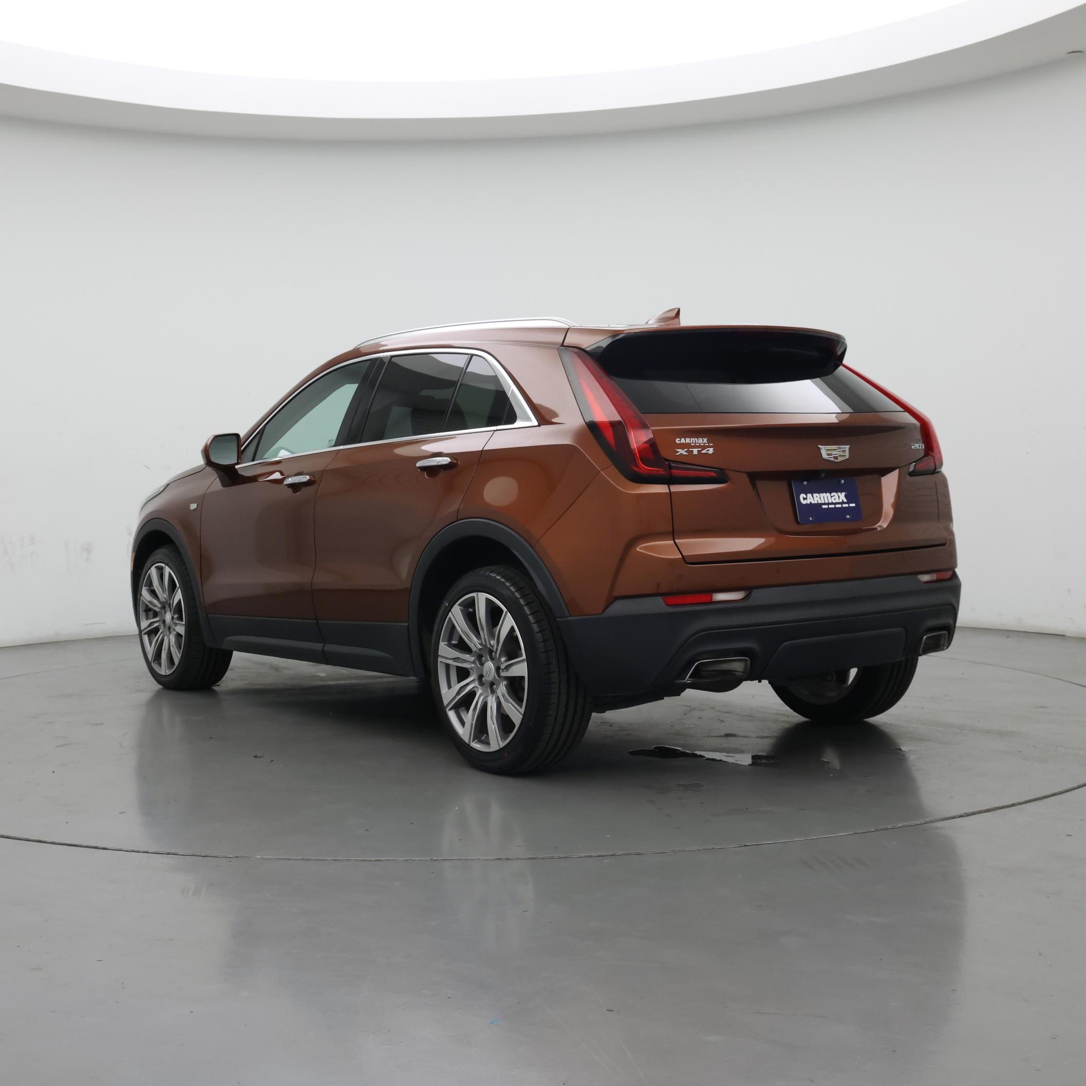 Thumbnail: 2019 Cadillac XT4 - 2