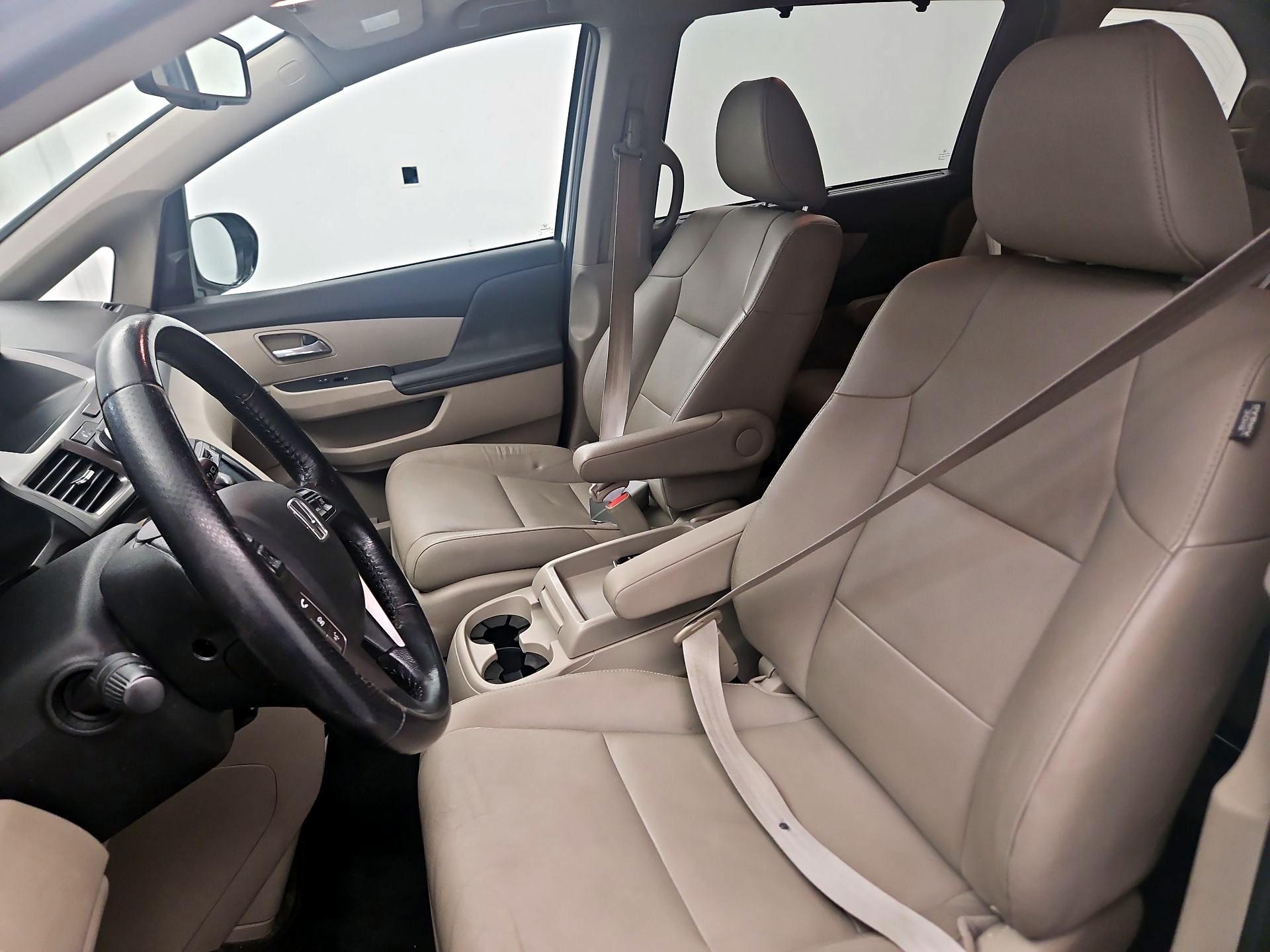 Thumbnail: 2015 Honda Odyssey - 11