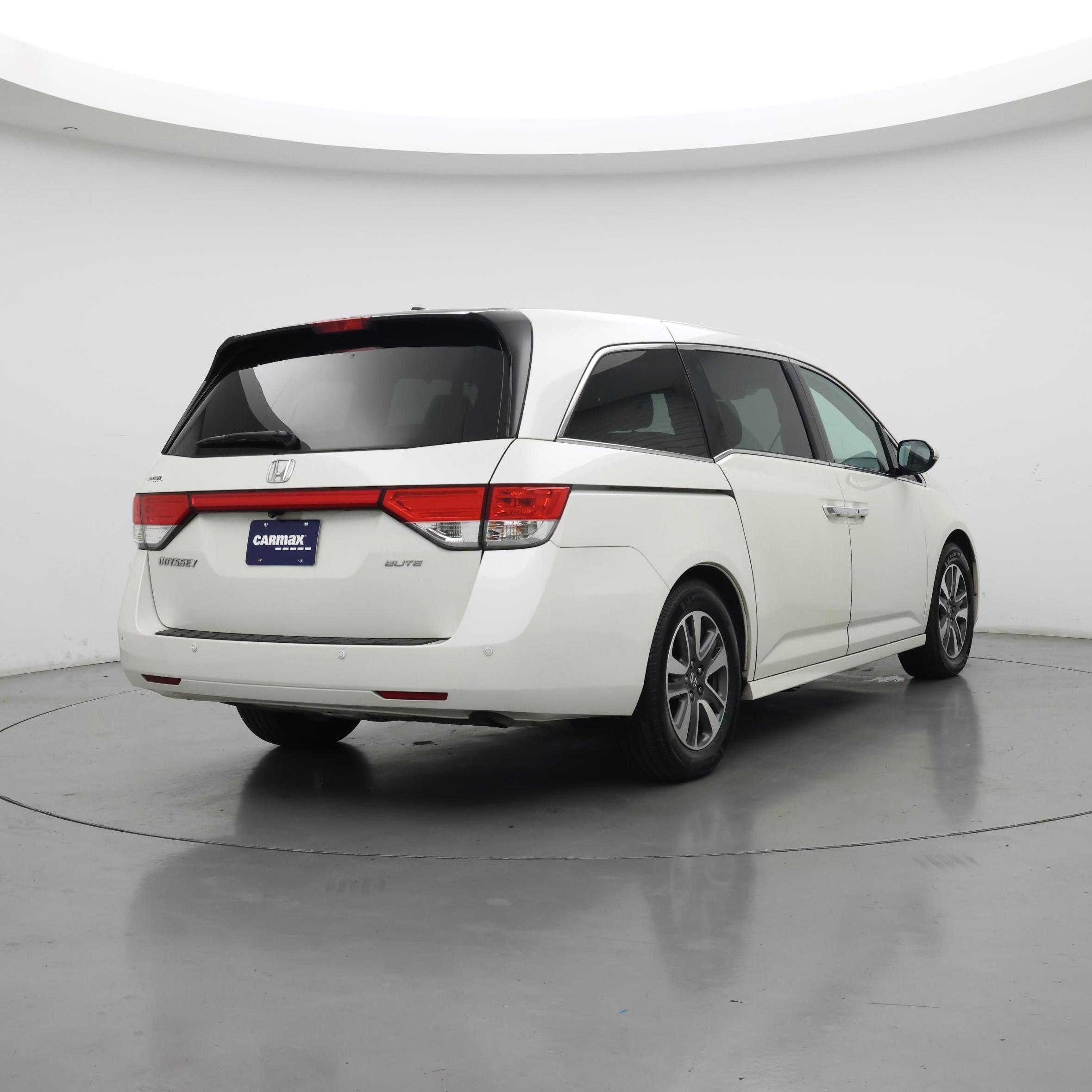Thumbnail: 2015 Honda Odyssey - 8