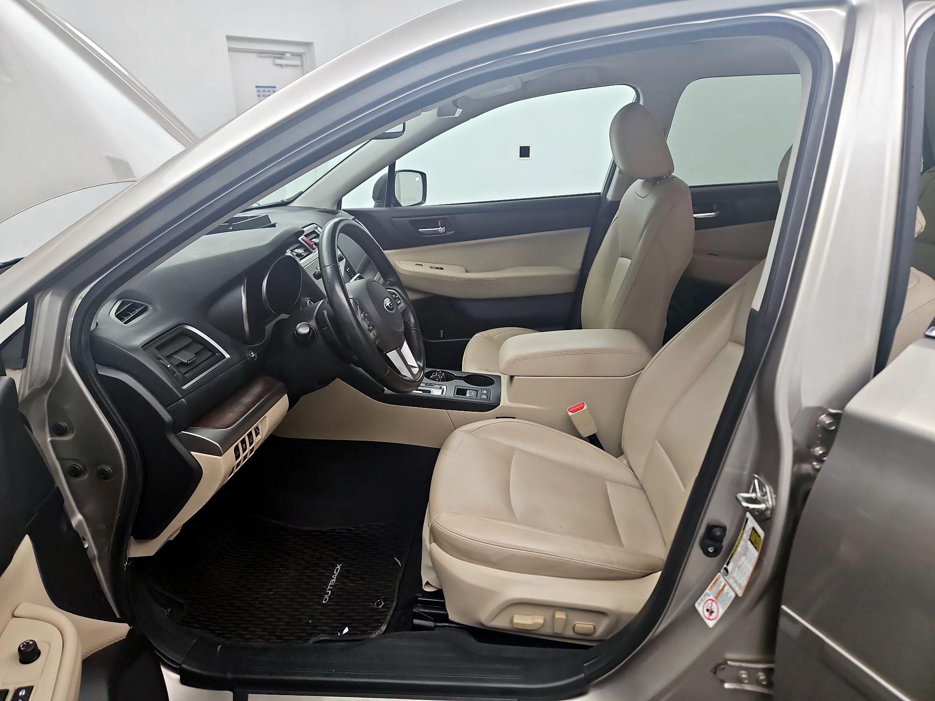 Thumbnail: 2015 Subaru Outback - 11