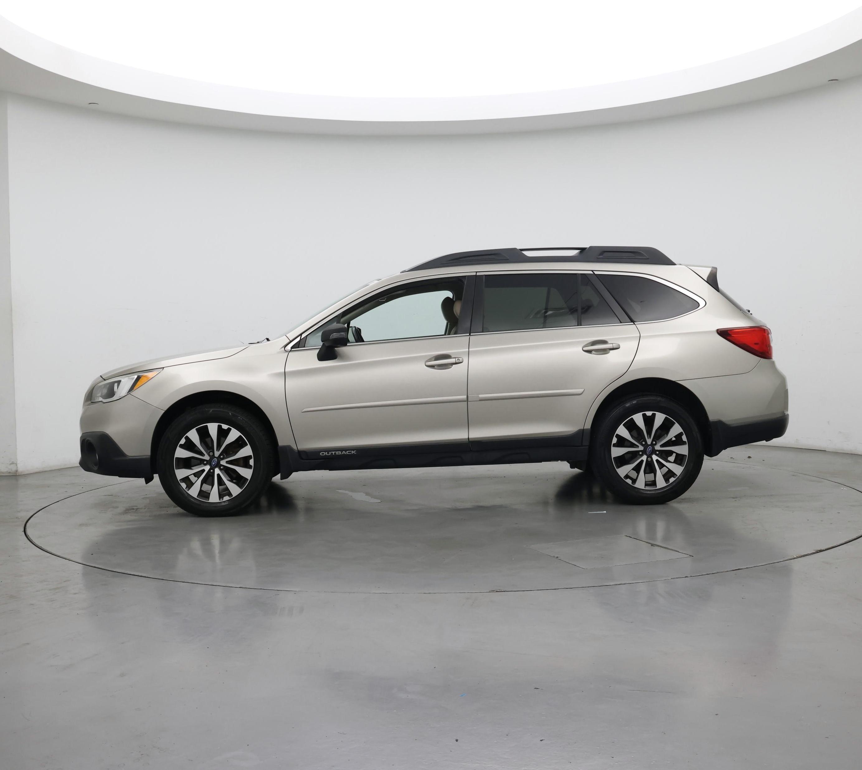 Thumbnail: 2015 Subaru Outback - 3