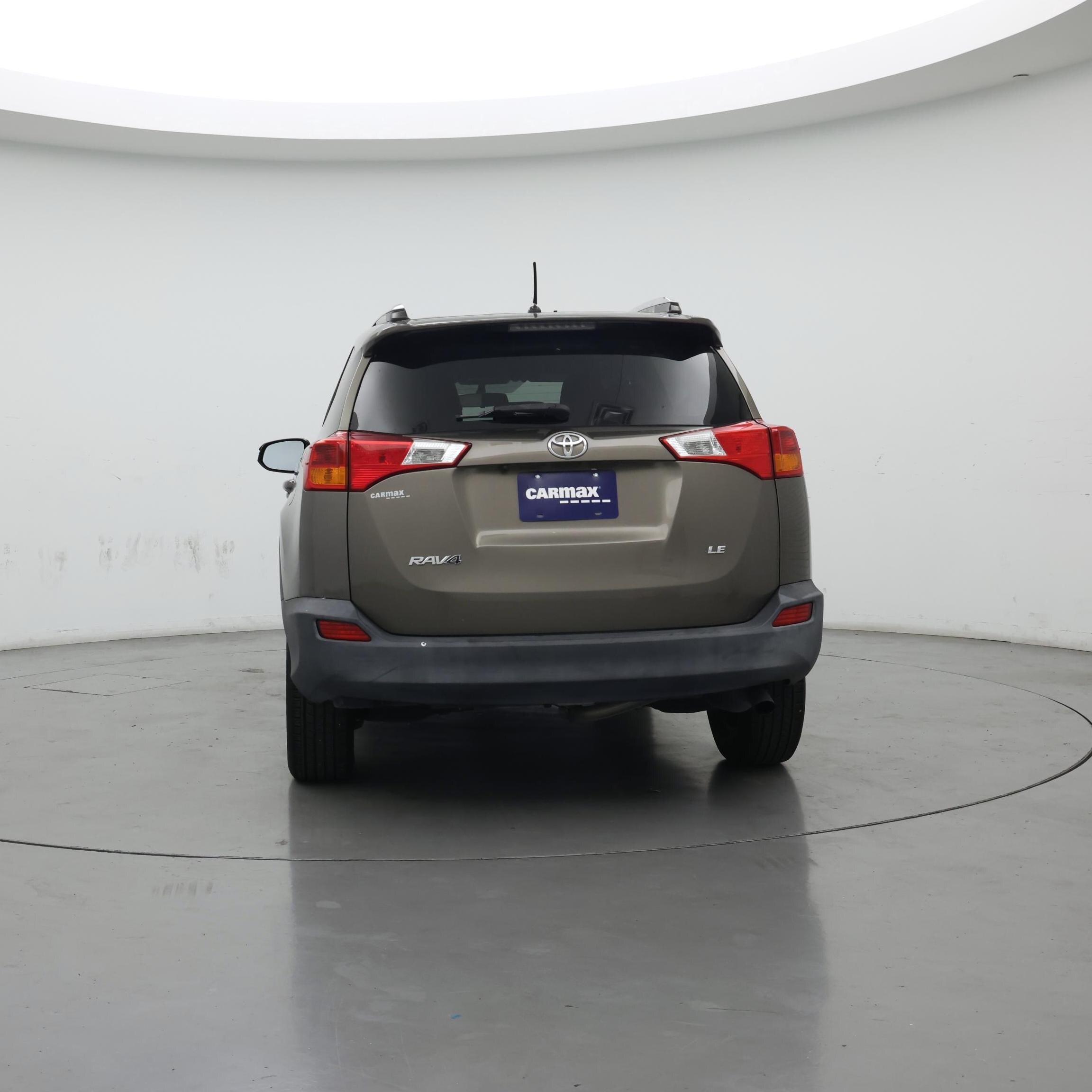 Thumbnail: 2015 Toyota RAV4 - 6