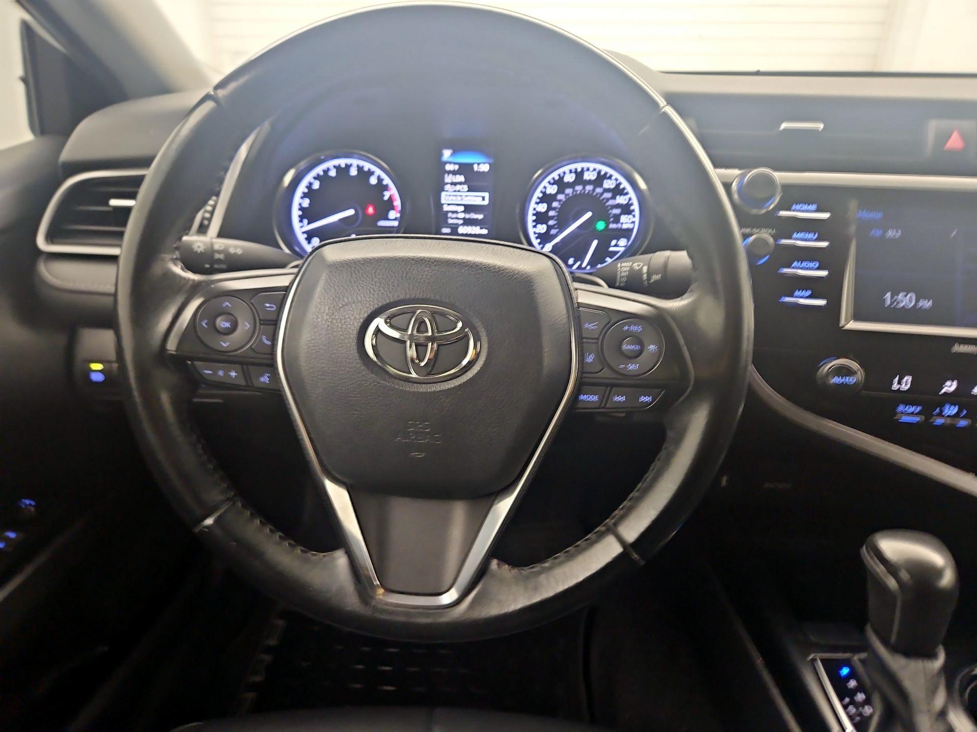 Thumbnail: 2020 Toyota Camry - 10
