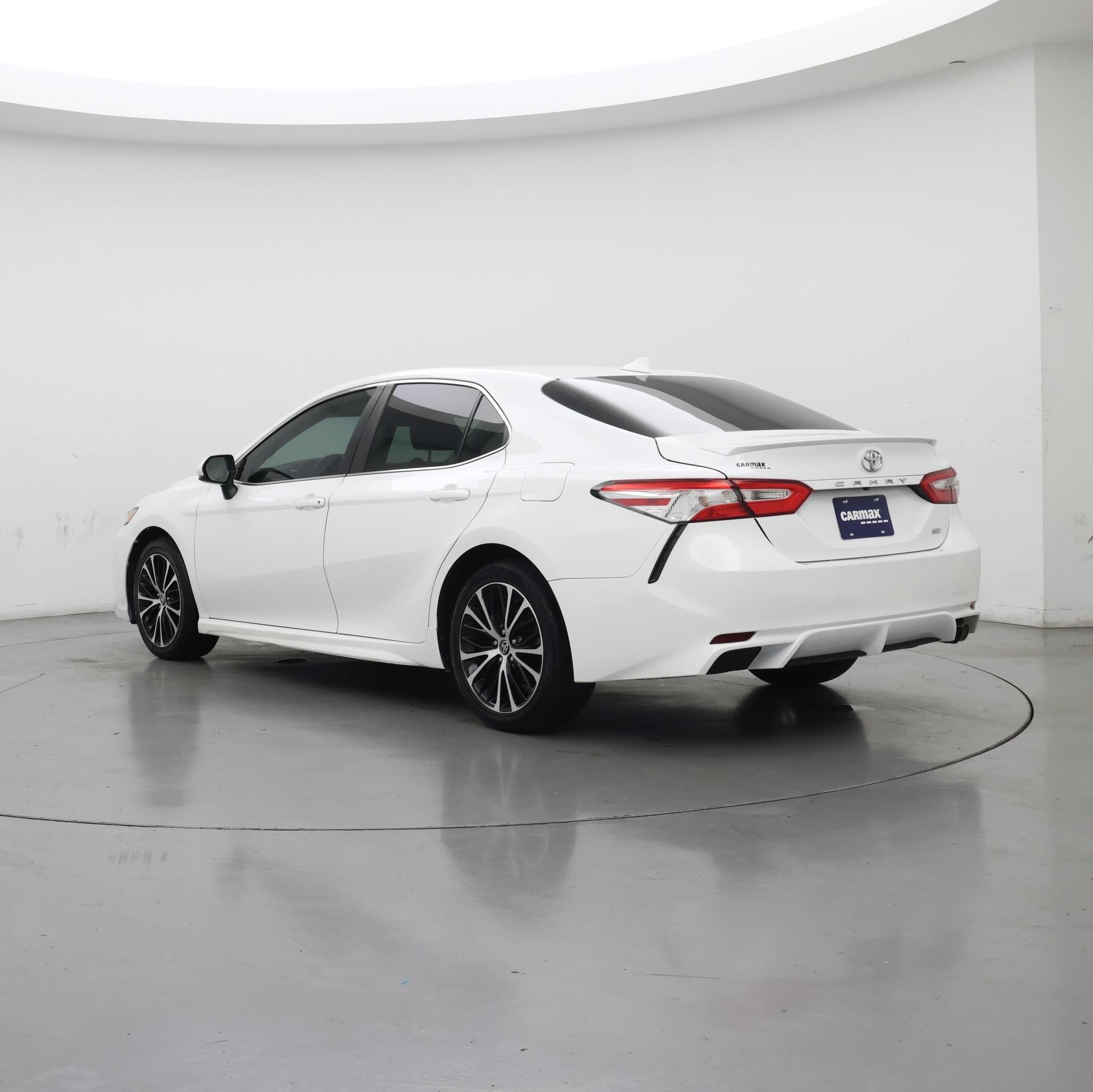 Thumbnail: 2020 Toyota Camry - 2