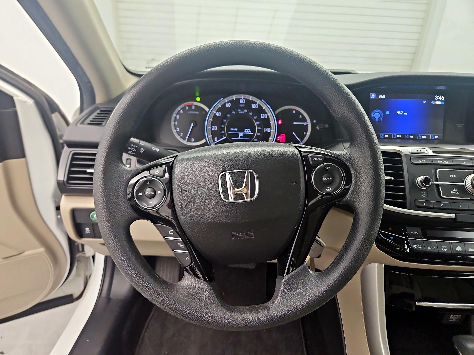 Thumbnail: 2016 Honda Accord - 10