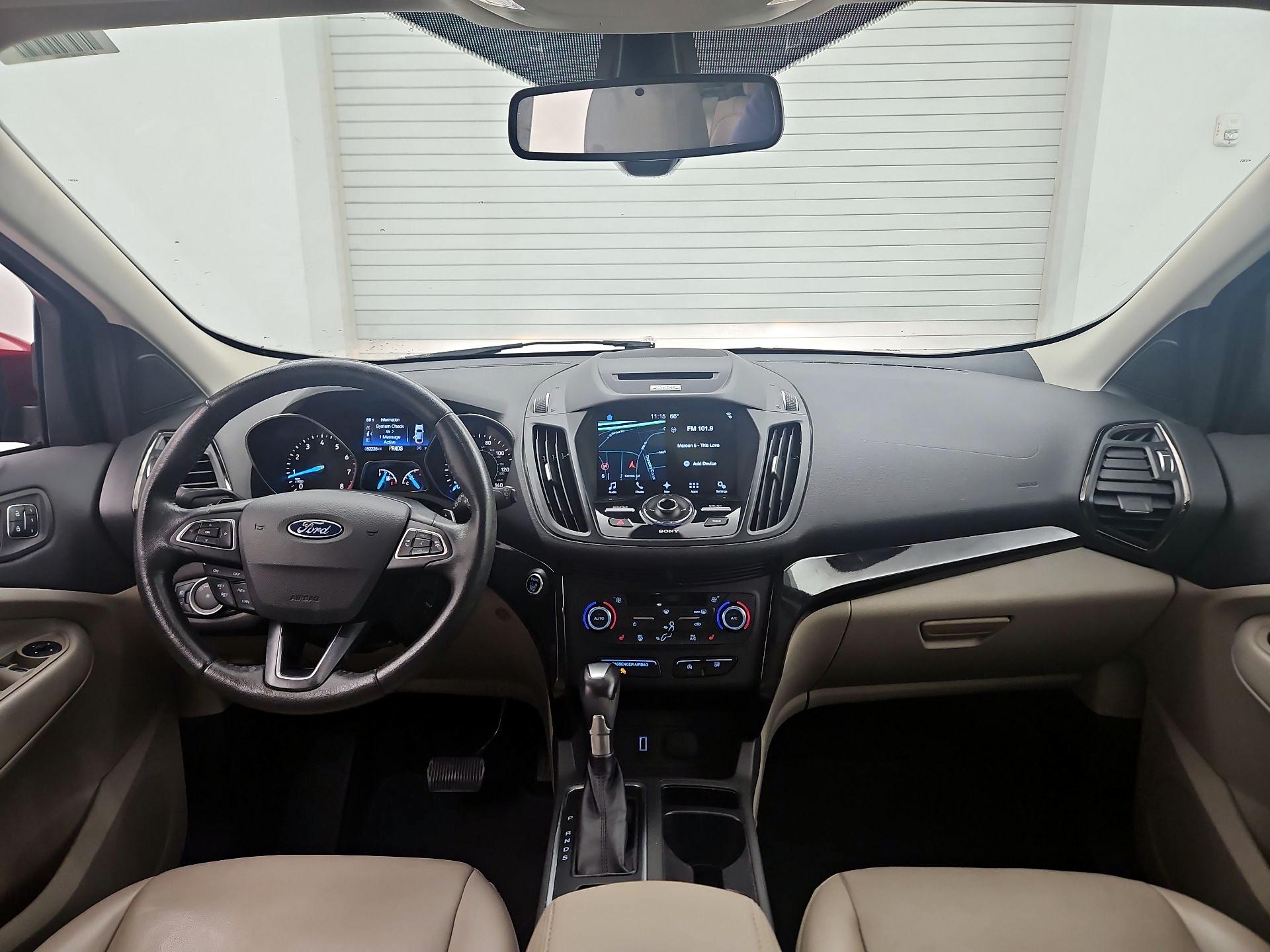 Thumbnail: 2017 Ford Escape - 9