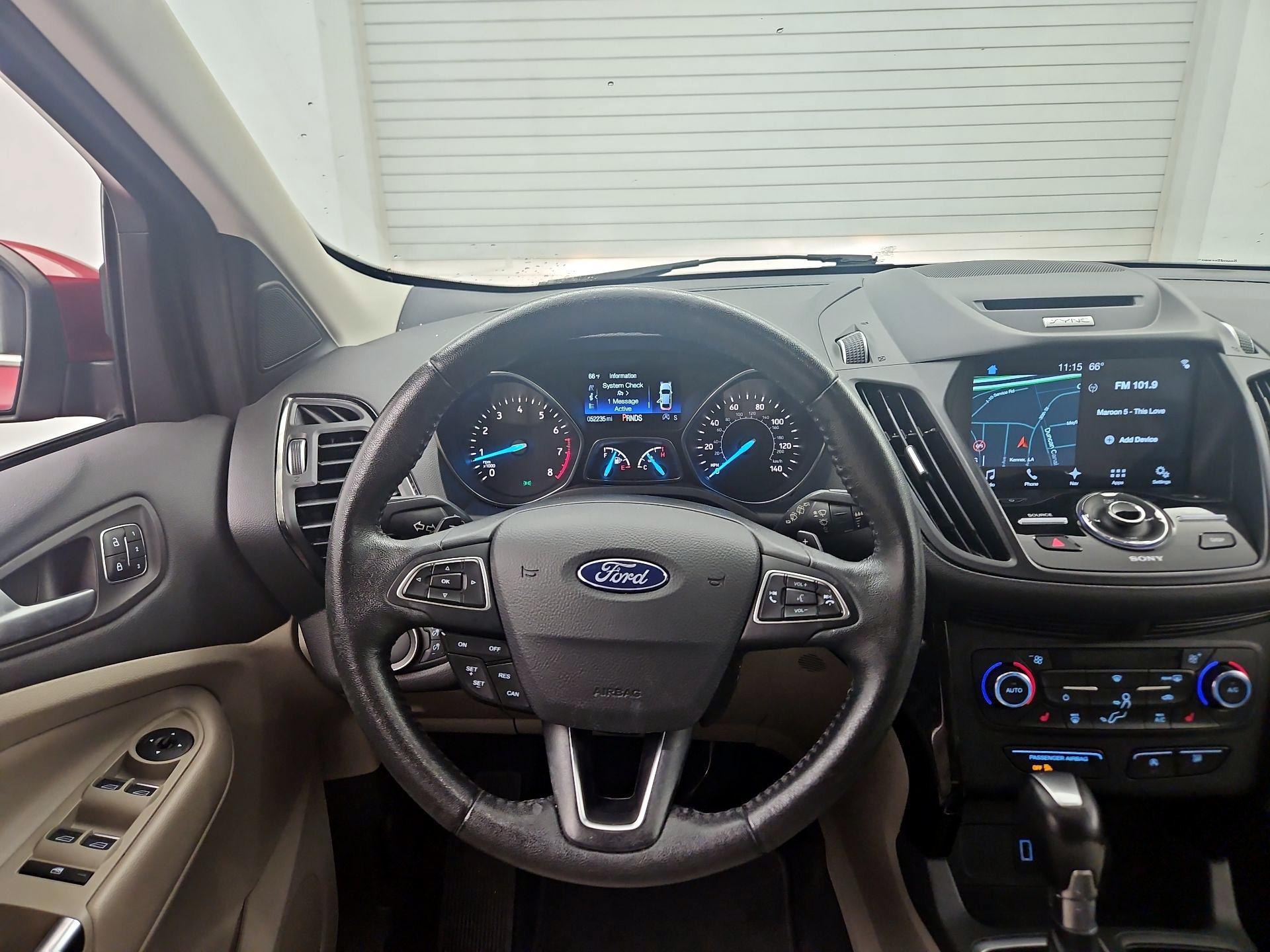 Thumbnail: 2017 Ford Escape - 10