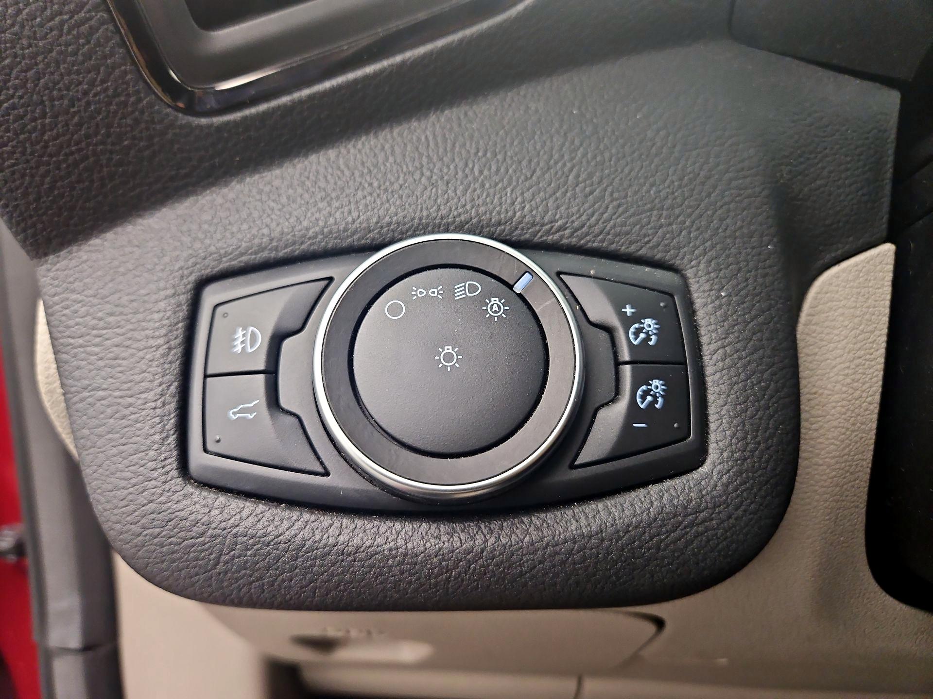 Thumbnail: 2017 Ford Escape - 13