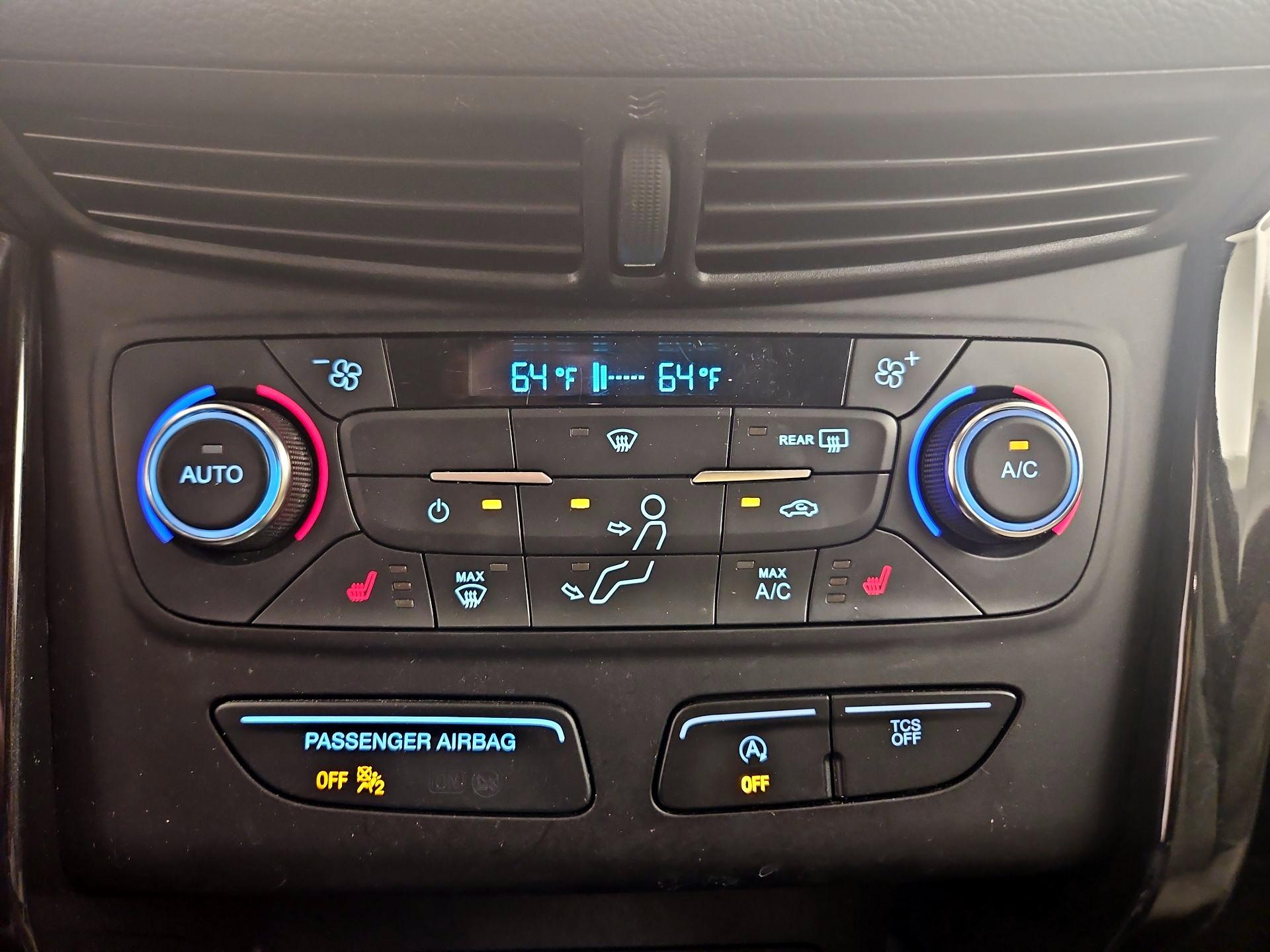 Thumbnail: 2017 Ford Escape - 16
