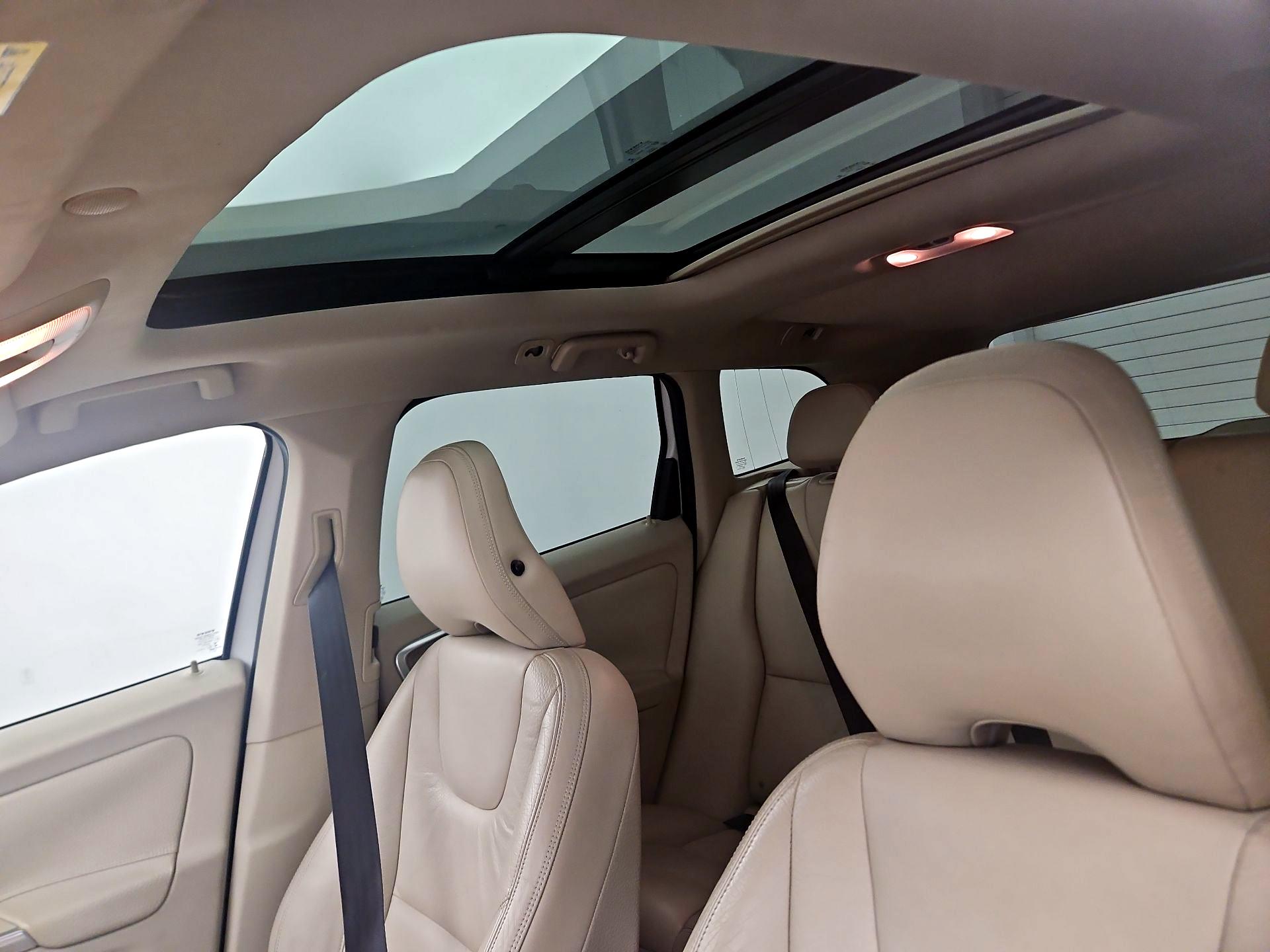 Thumbnail: 2014 Volvo XC60 - 19