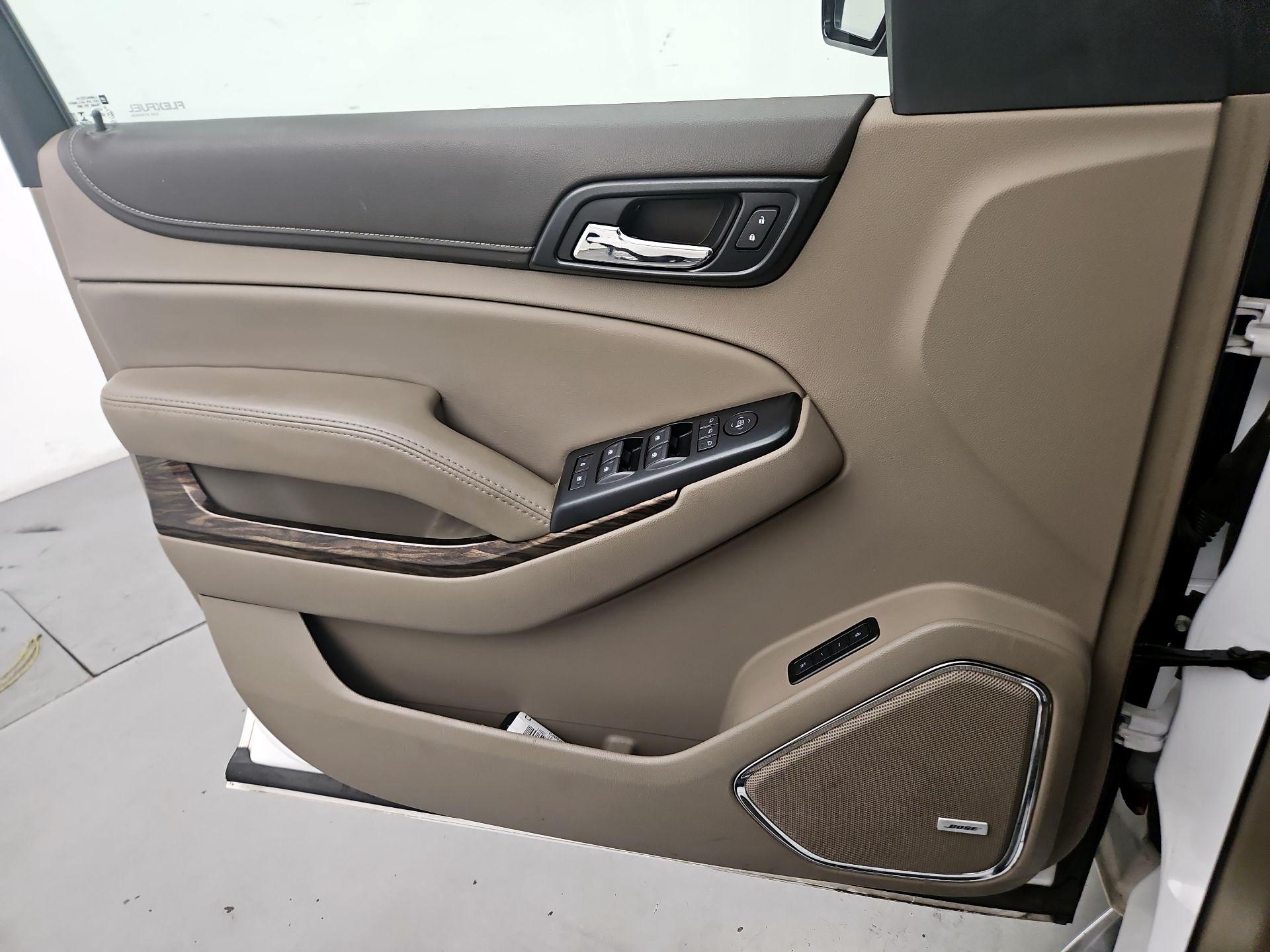 Thumbnail: 2019 GMC Yukon - 12