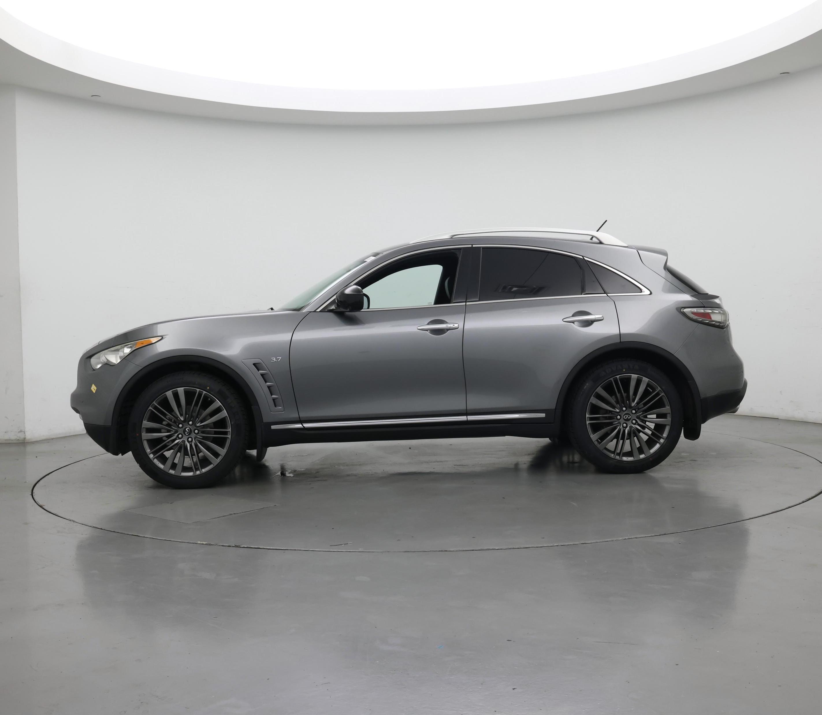 Thumbnail: 2017 INFINITI QX70 - 3