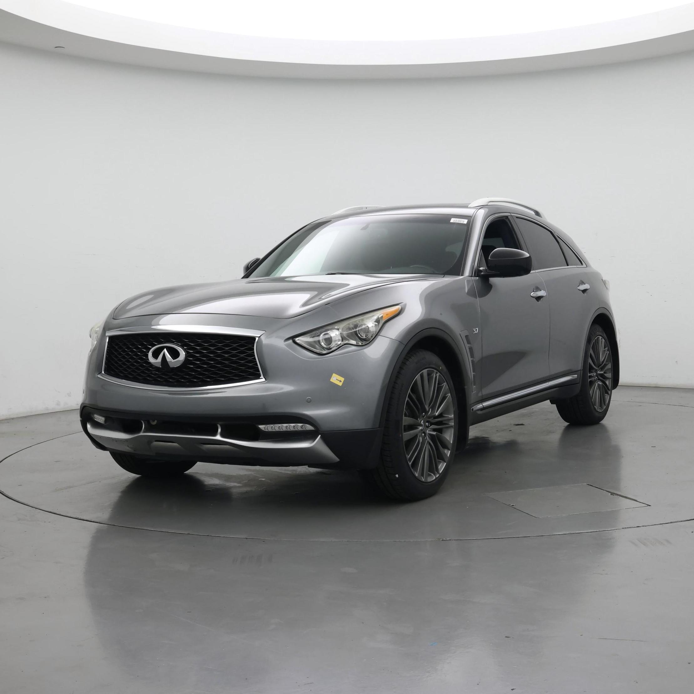 Thumbnail: 2017 INFINITI QX70 - 4