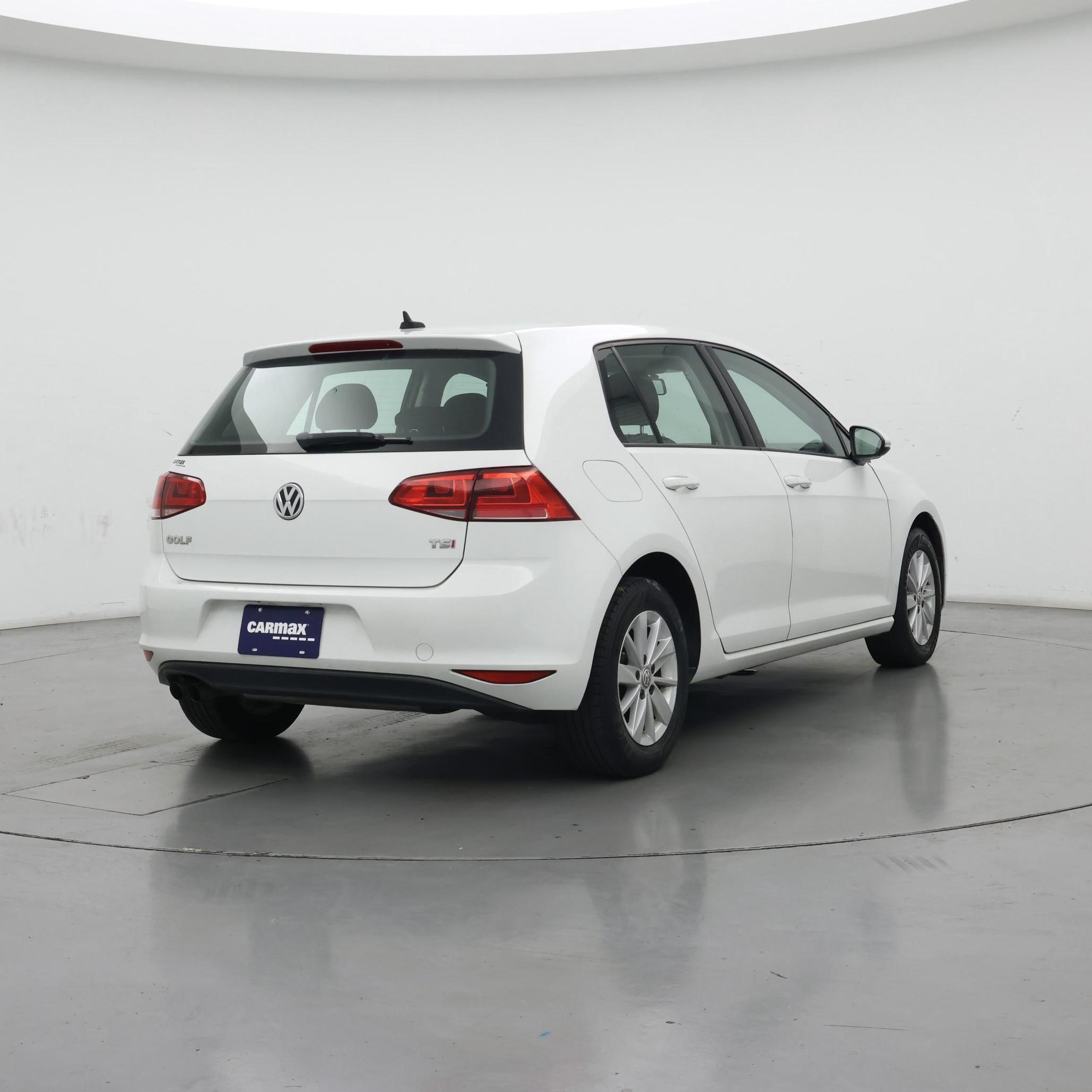 Thumbnail: 2016 Volkswagen Golf - 8