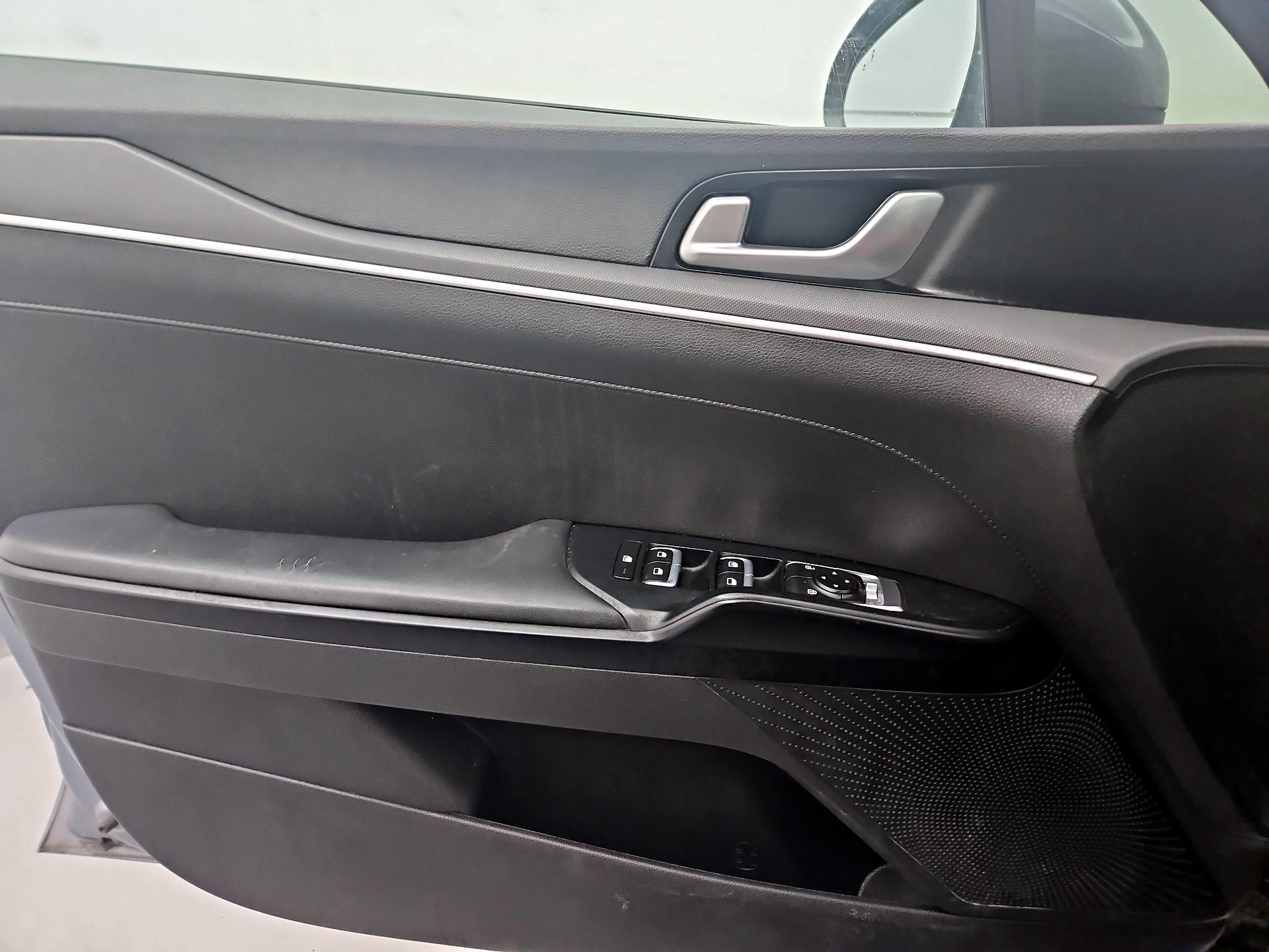 Thumbnail: 2022 Kia K5 - 12