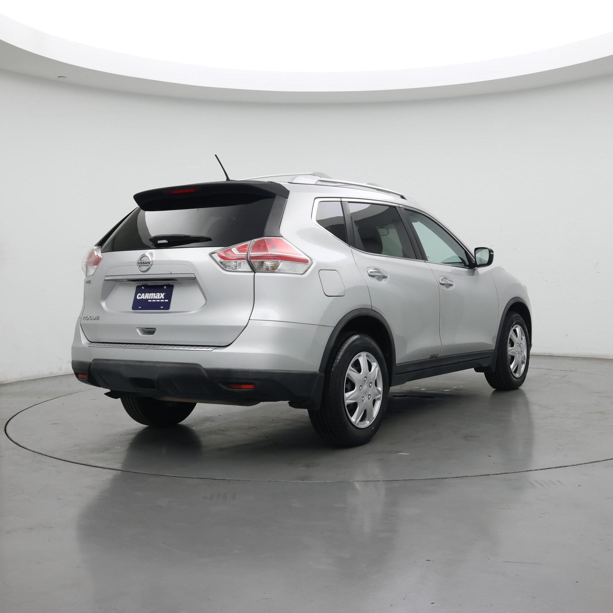 Thumbnail: 2016 Nissan Rogue - 8