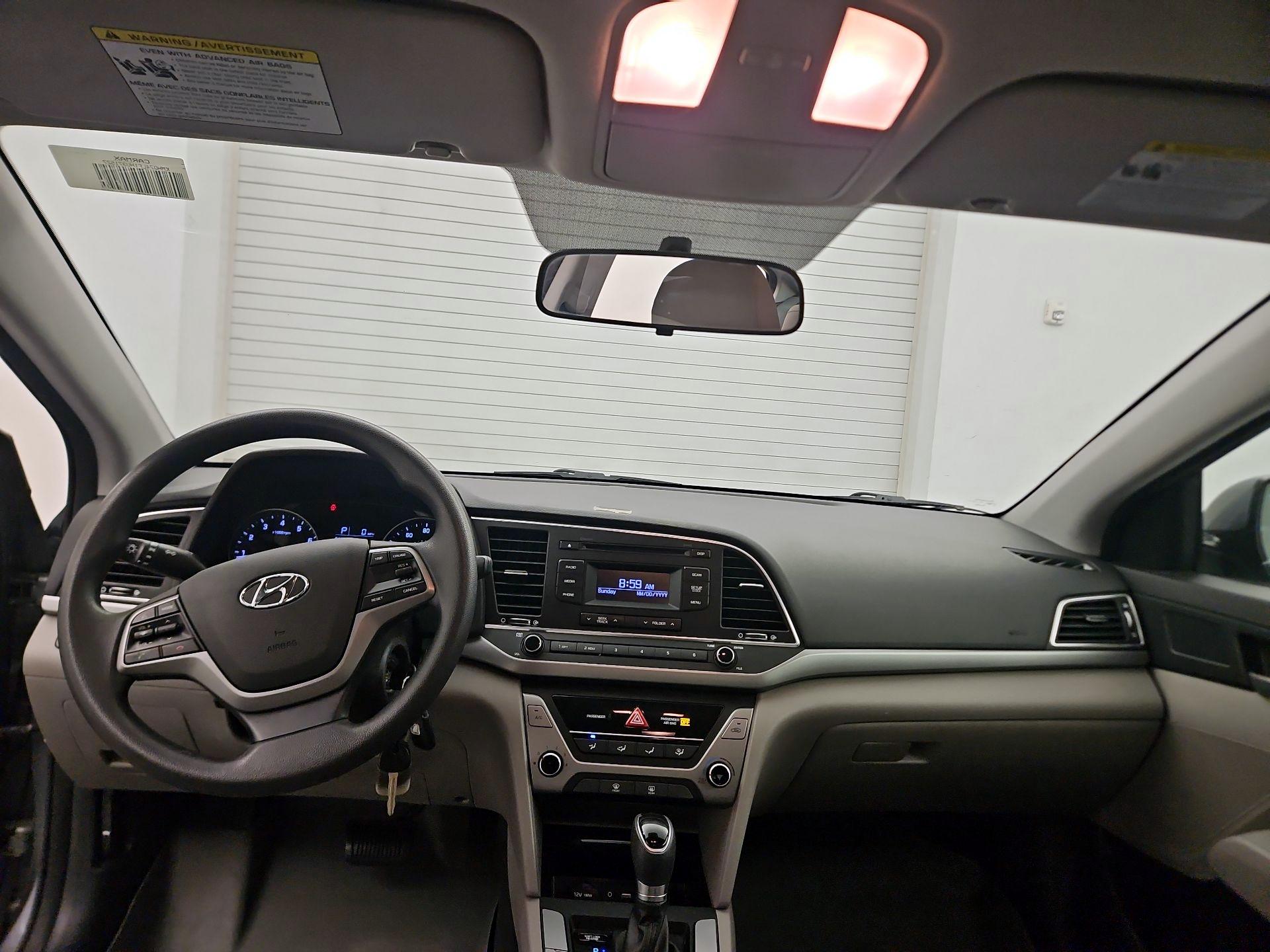 Thumbnail: 2017 Hyundai Elantra - 9