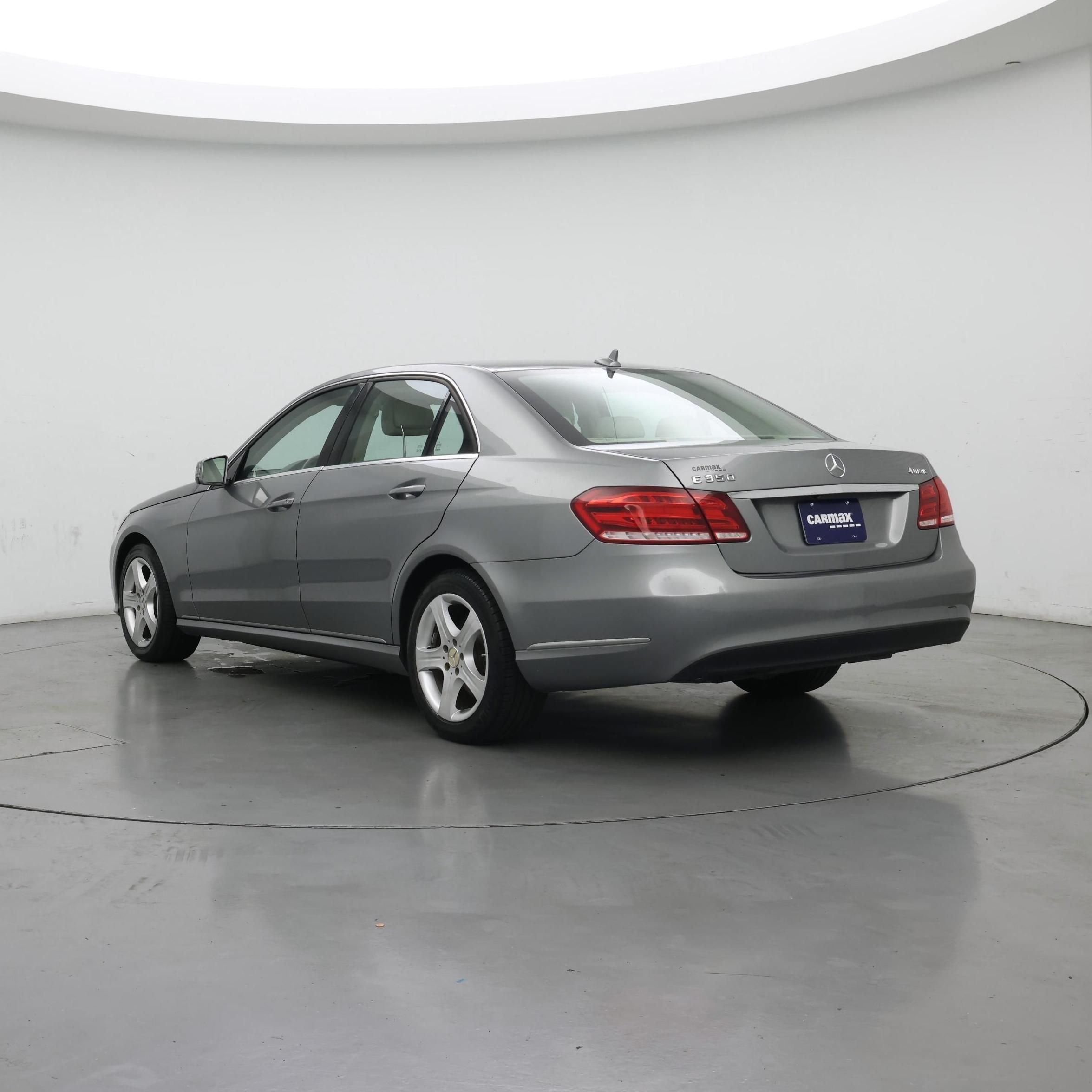 Thumbnail: 2014 Mercedes-Benz E-Class - 2