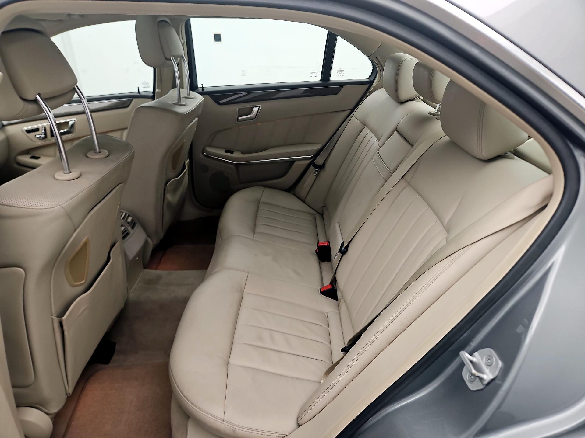 Thumbnail: 2014 Mercedes-Benz E-Class - 20