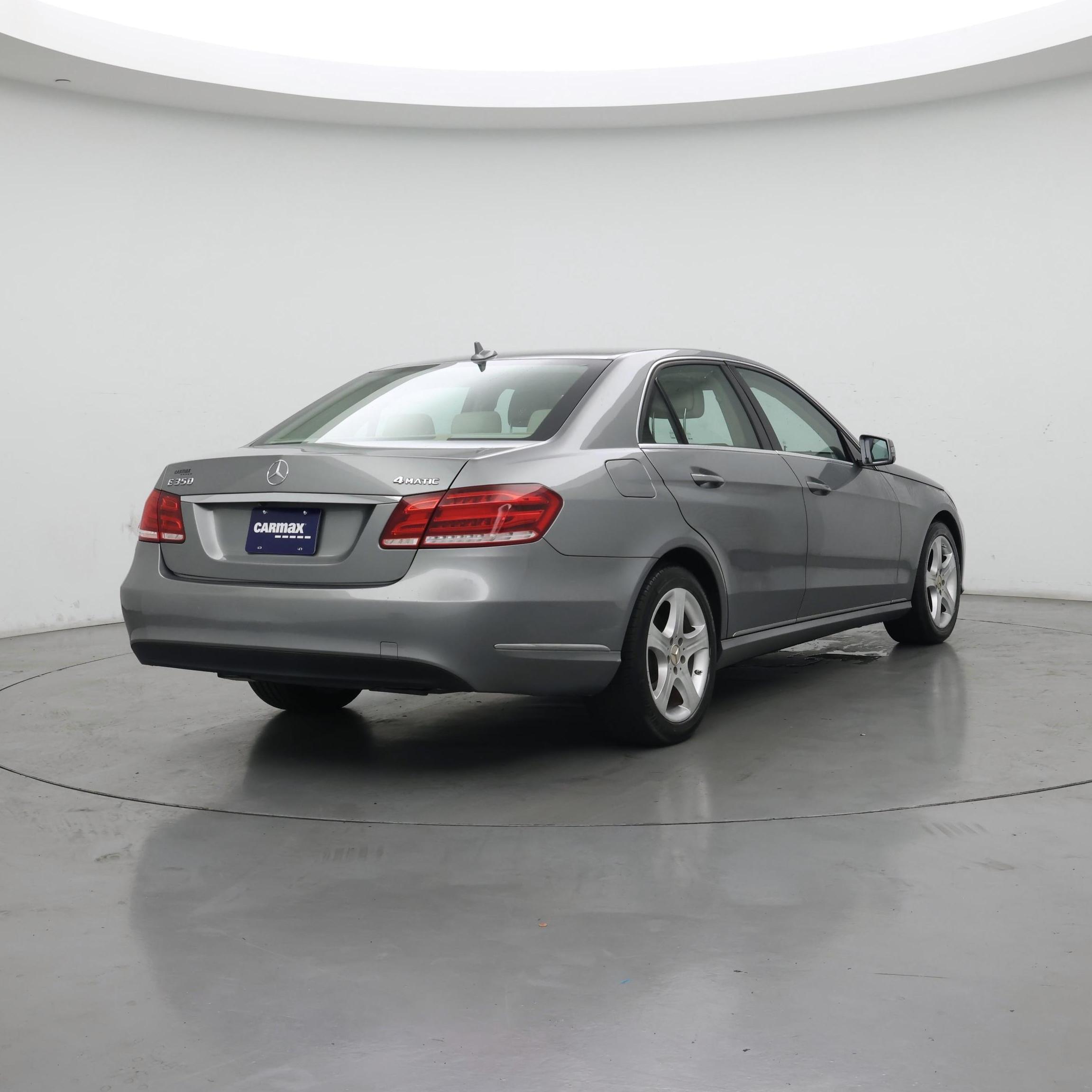 Thumbnail: 2014 Mercedes-Benz E-Class - 8