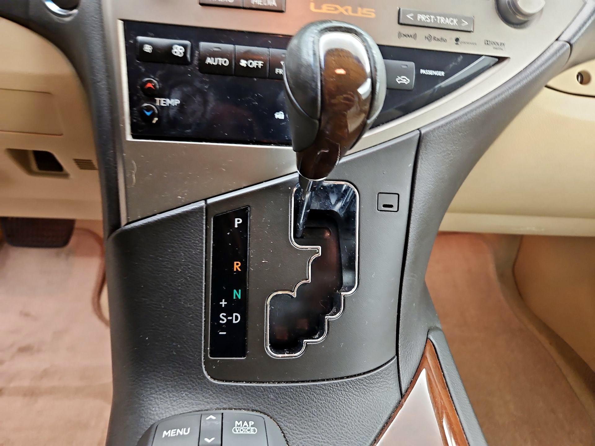 Thumbnail: 2013 Lexus RX - 17