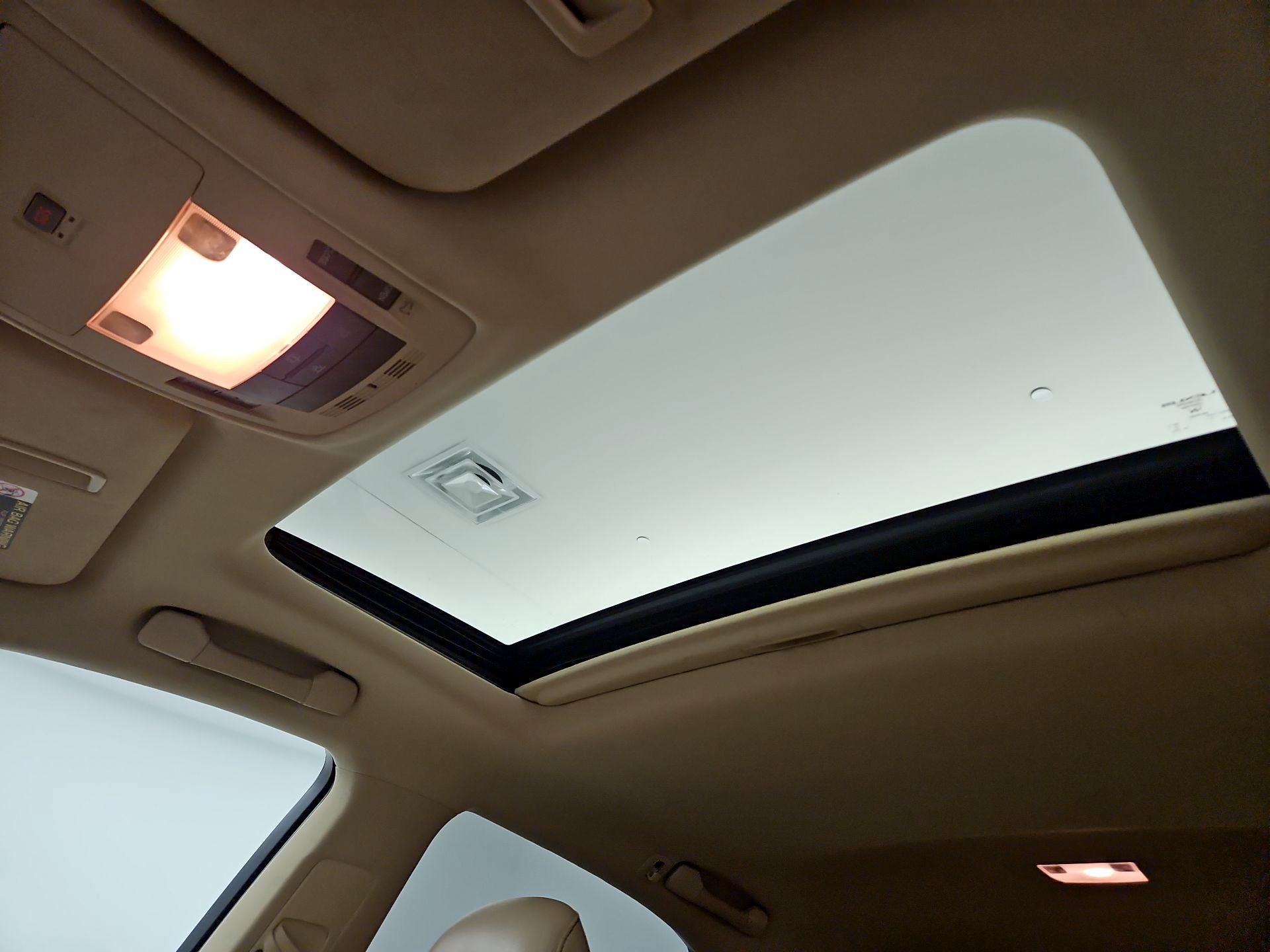 Thumbnail: 2013 Lexus RX - 18