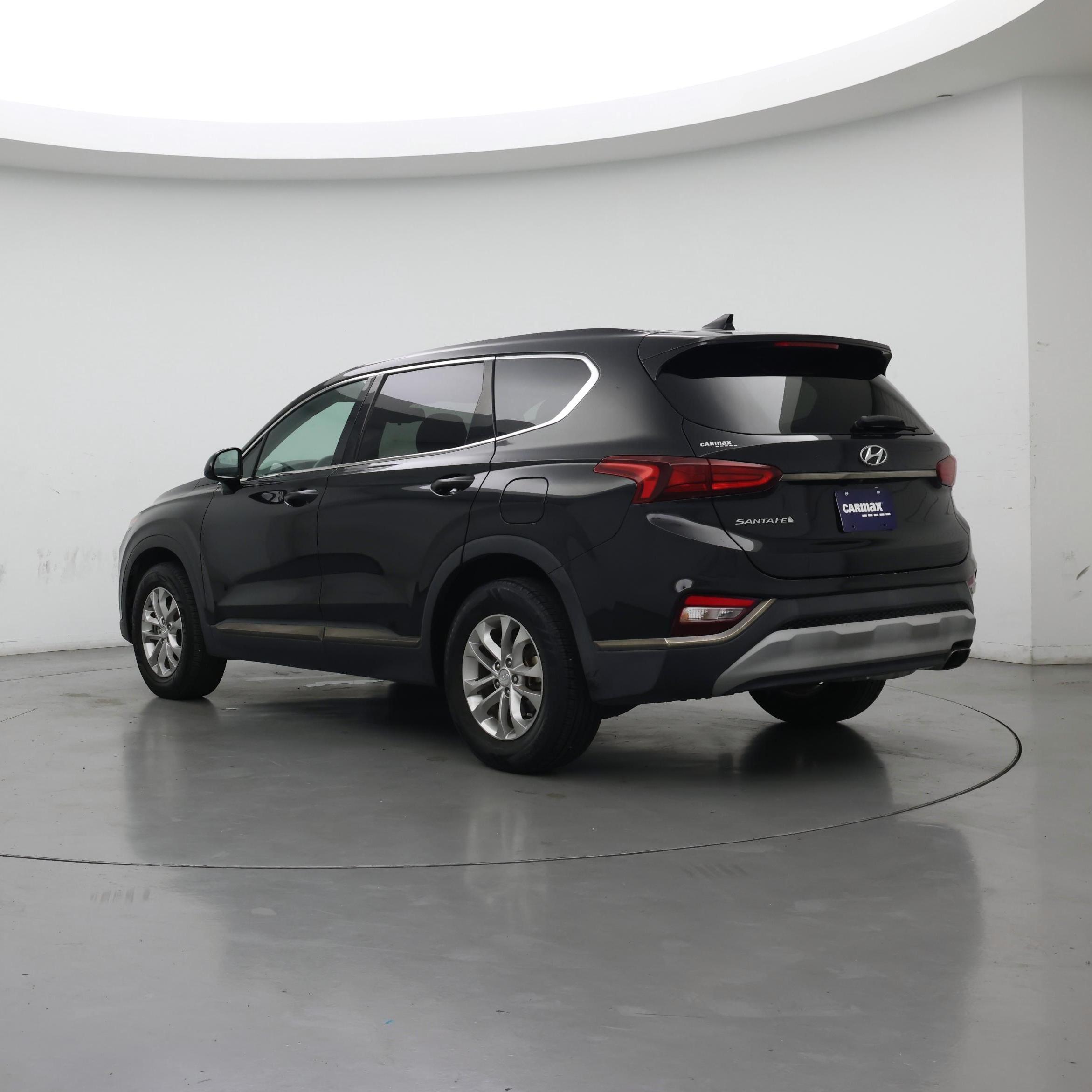 Thumbnail: 2019 Hyundai Santa Fe - 2