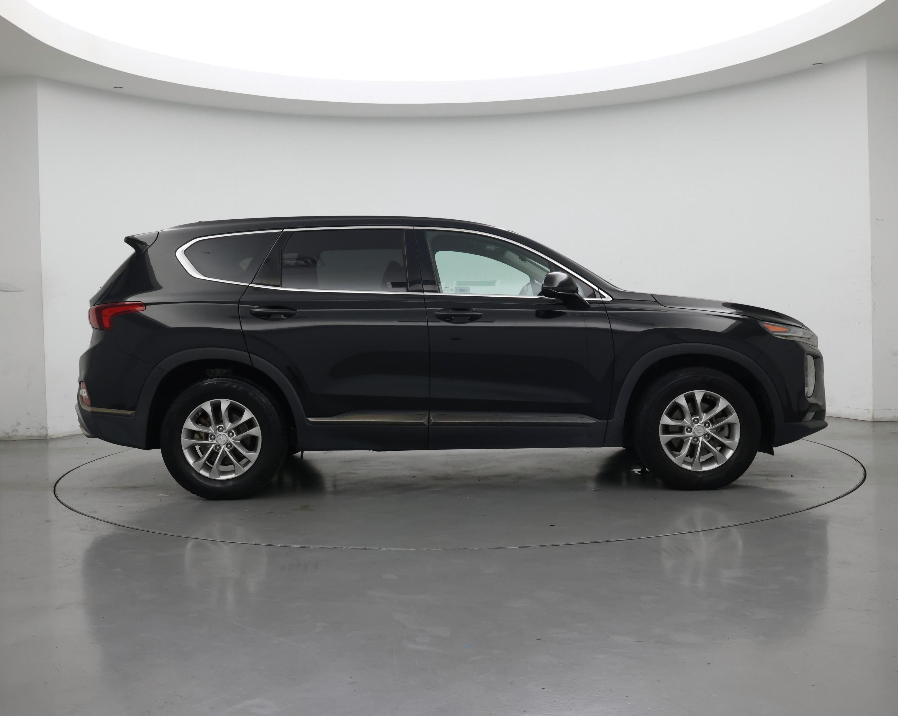 Thumbnail: 2019 Hyundai Santa Fe - 7